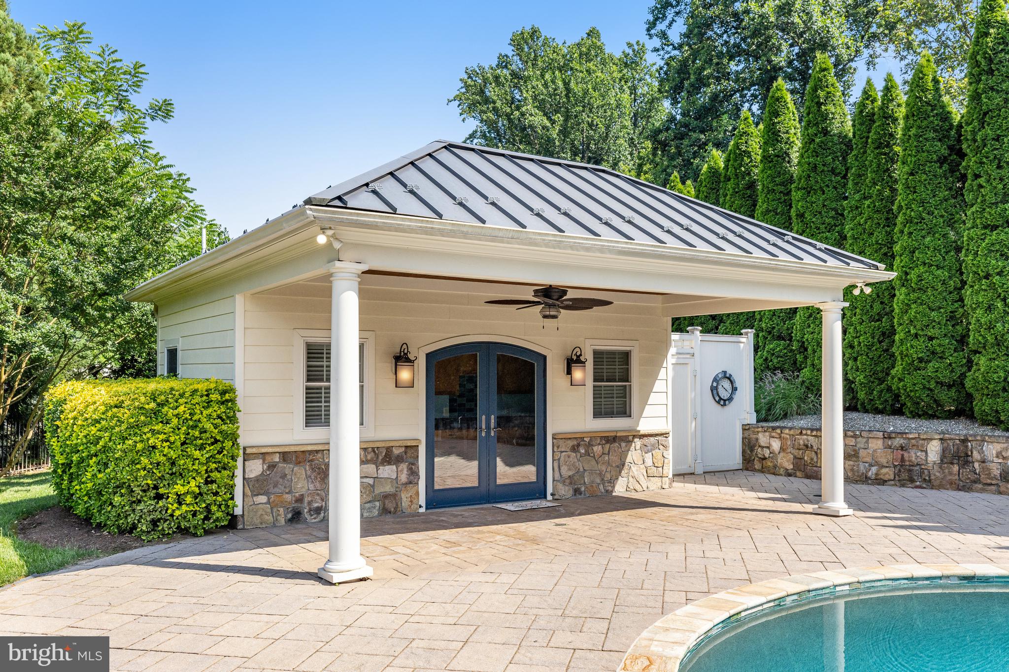 1016 Eaton Dr