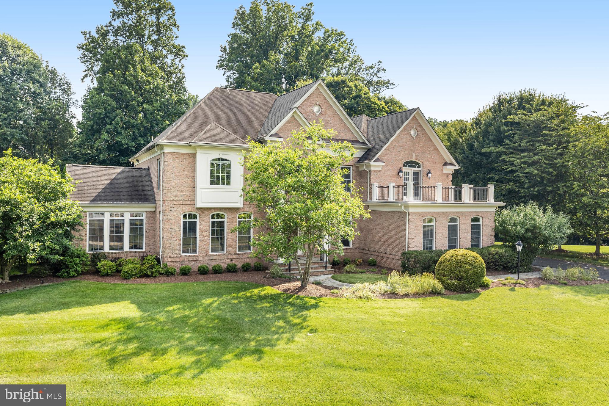 1016 Eaton Dr