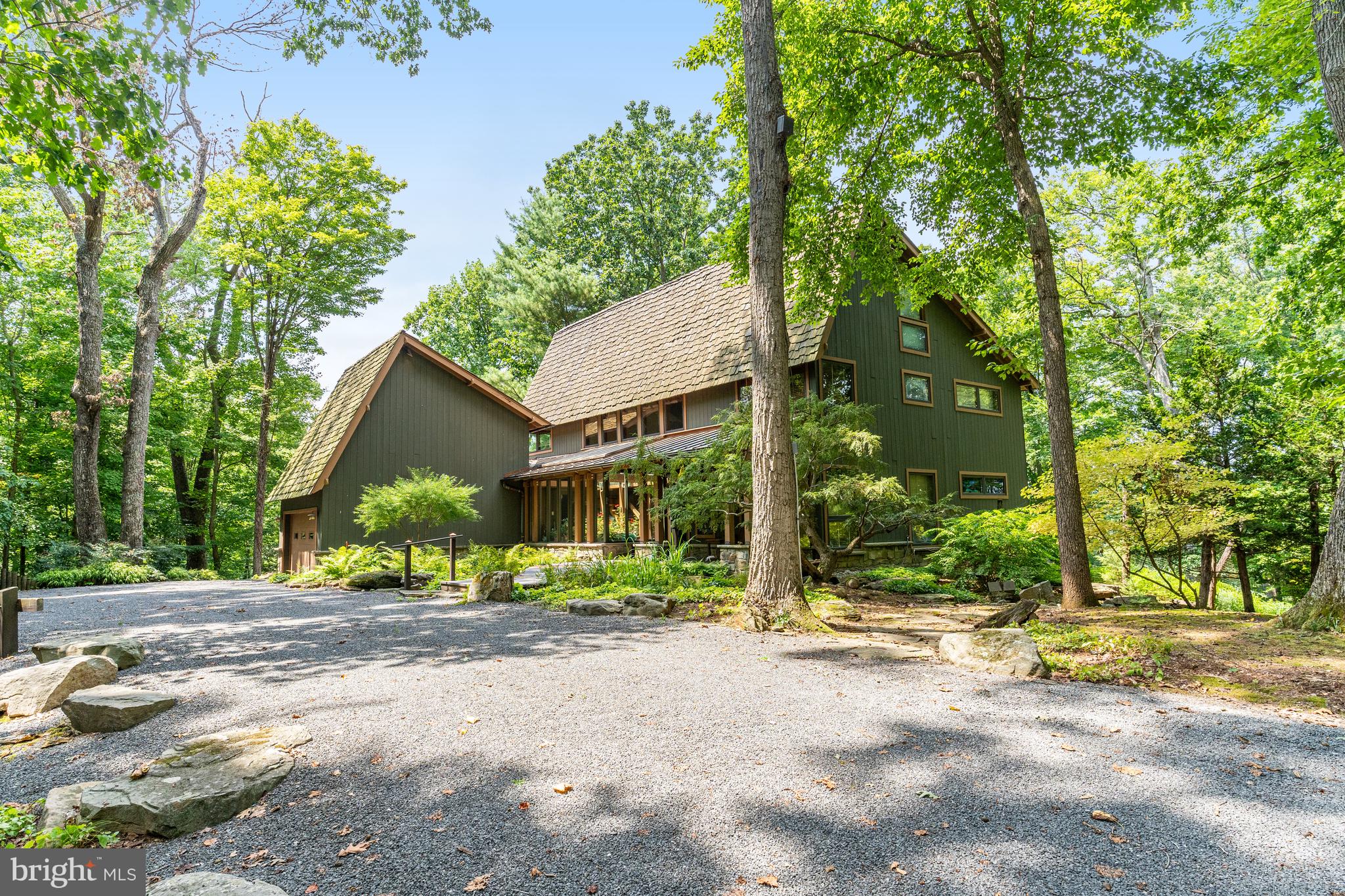 718 Bulls Neck Rd