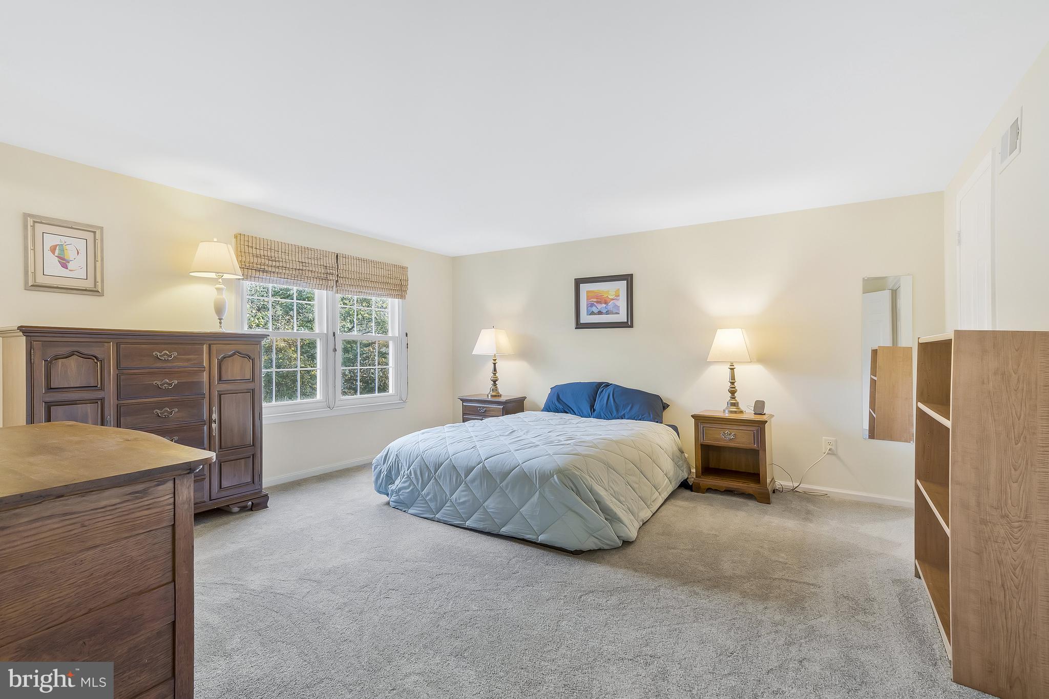1033 Riva Ridge Dr