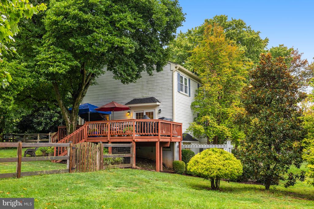 1033 Riva Ridge Dr