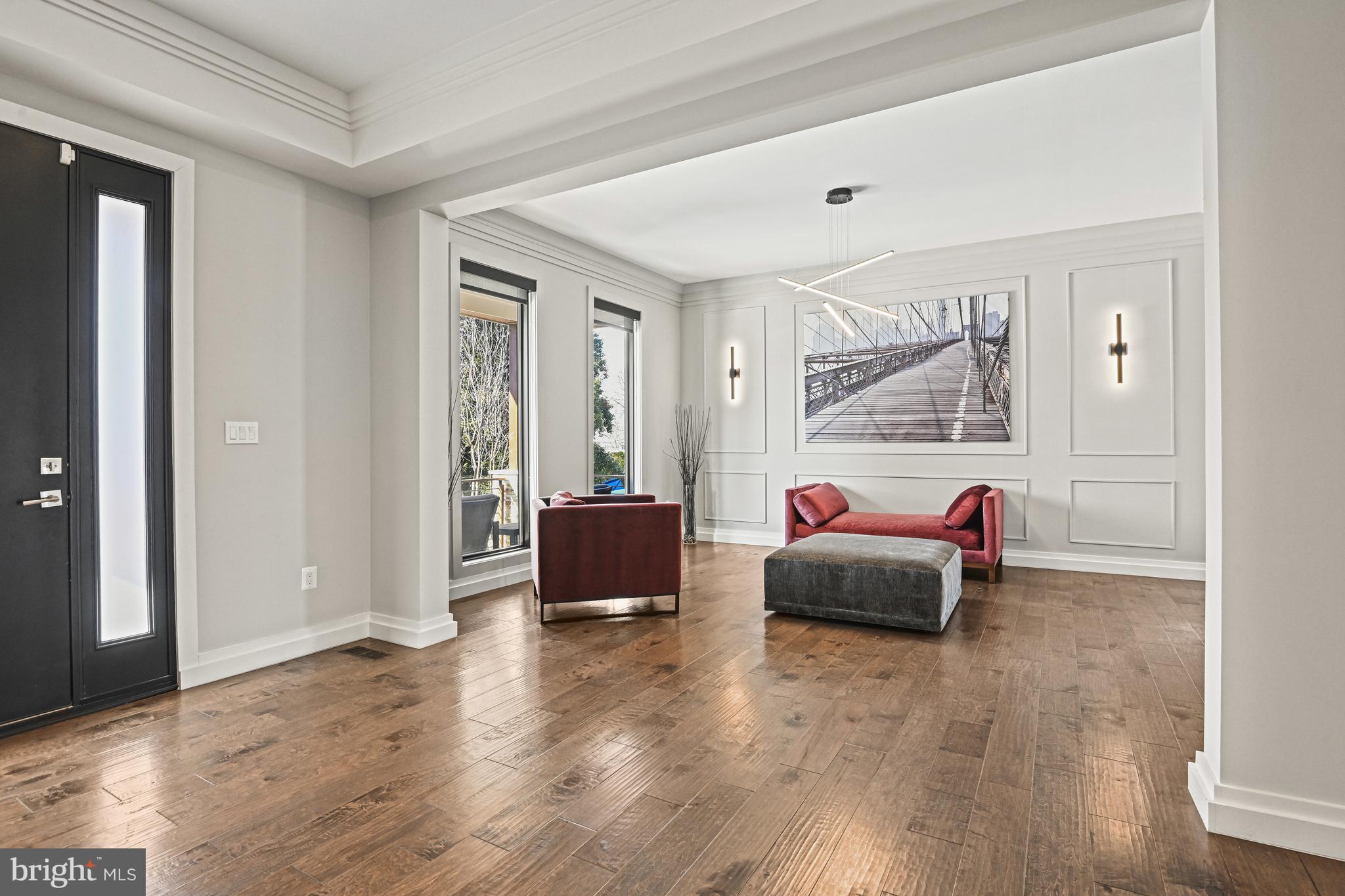 1549 Brookhaven Dr