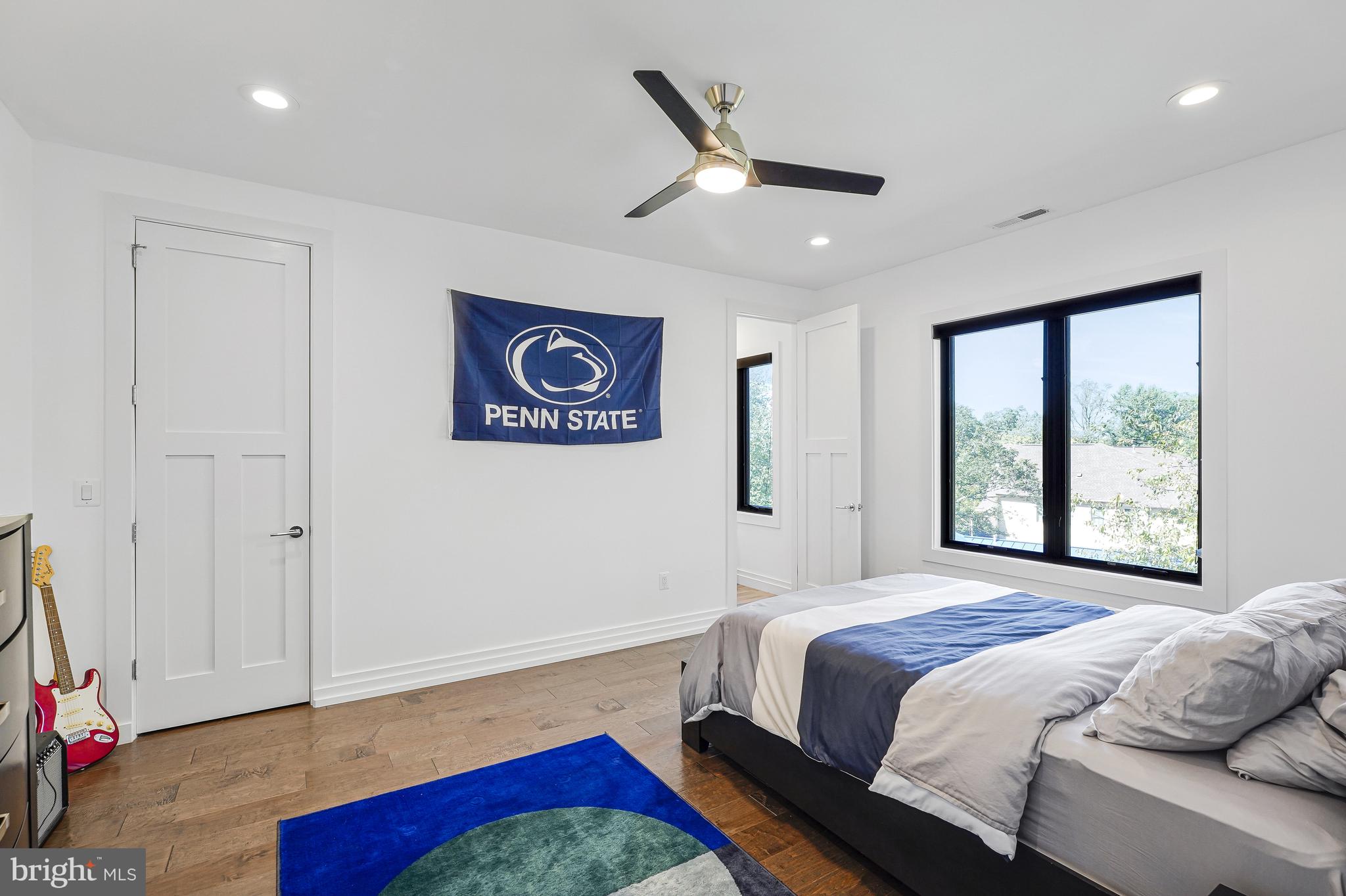 1549 Brookhaven Dr