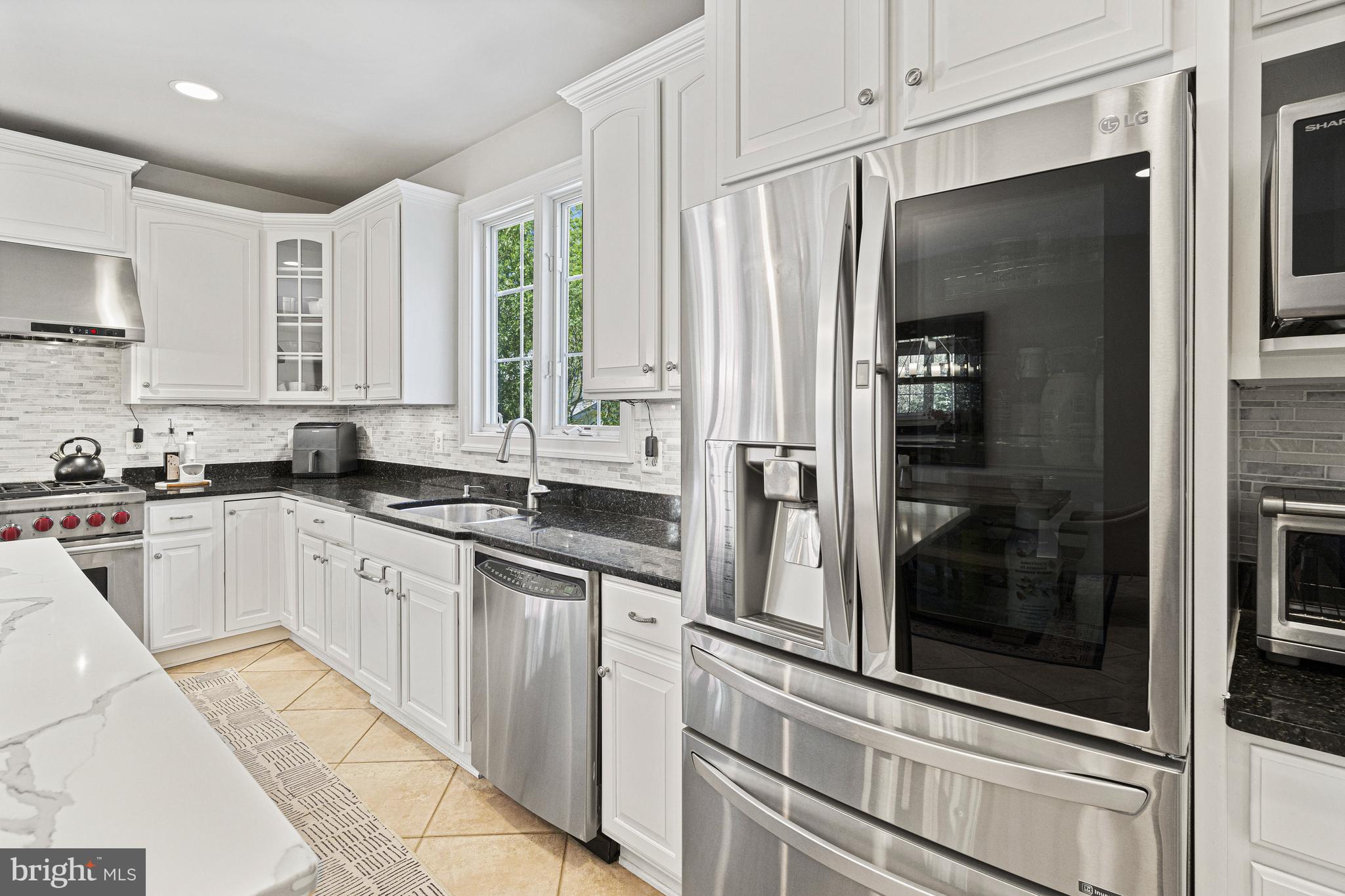 1912 Corliss Ct