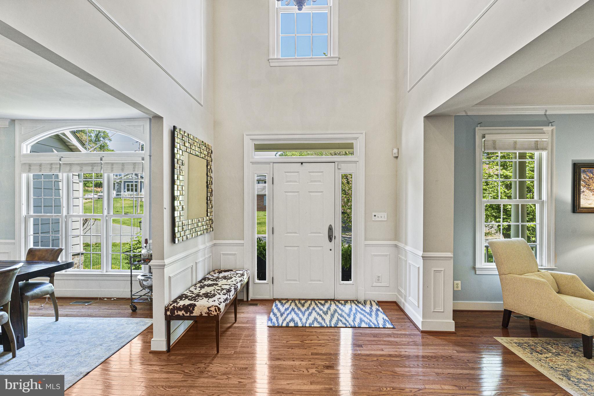 1912 Corliss Ct