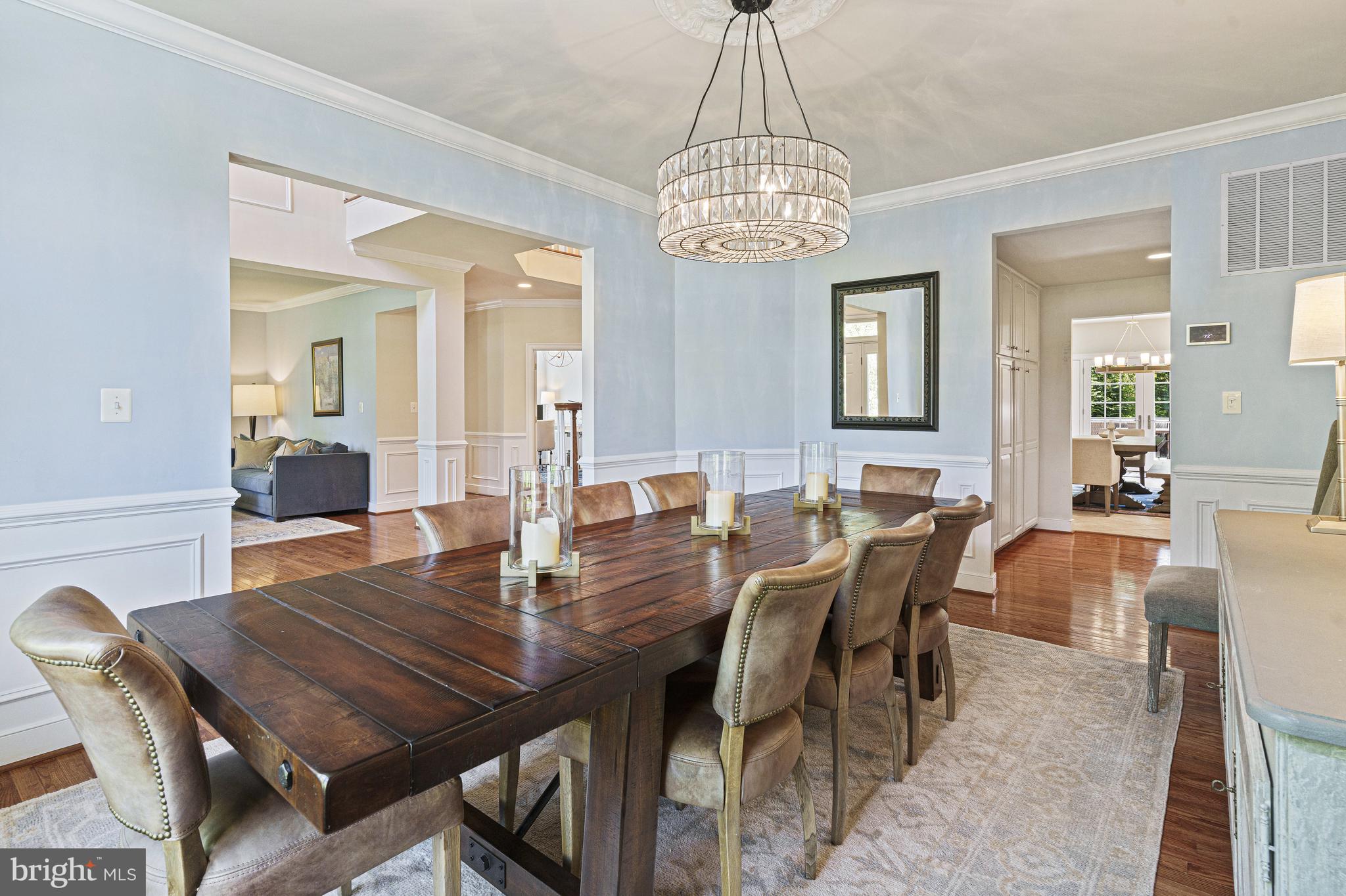 1912 Corliss Ct
