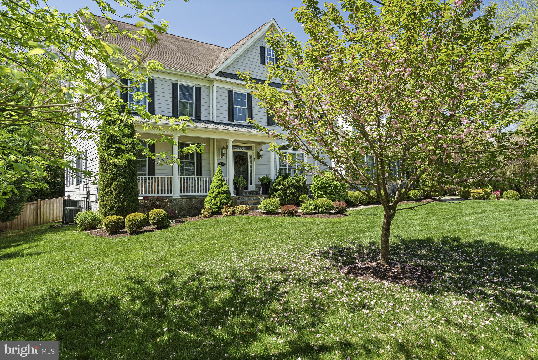 1912 Corliss Ct