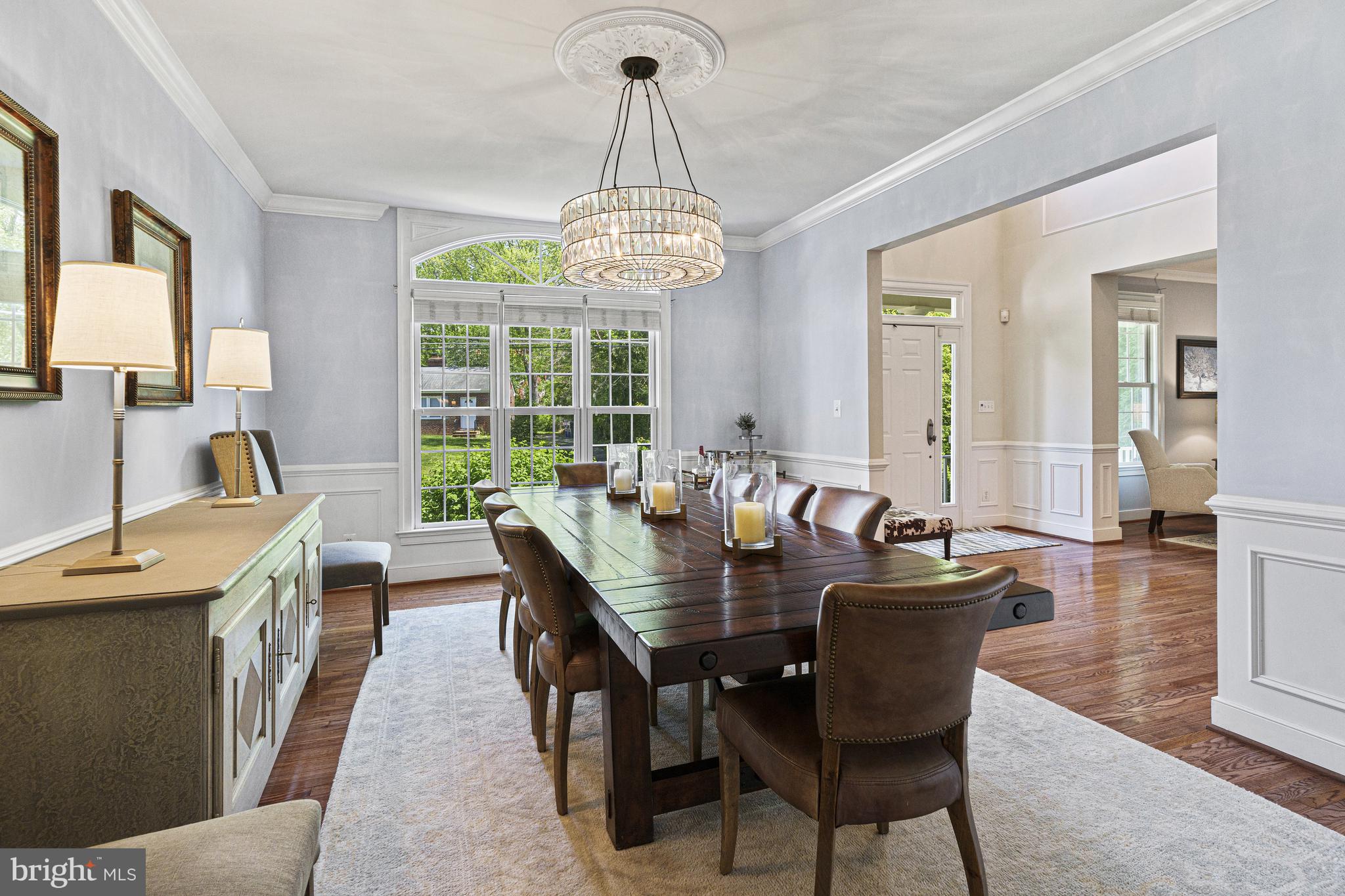 1912 Corliss Ct