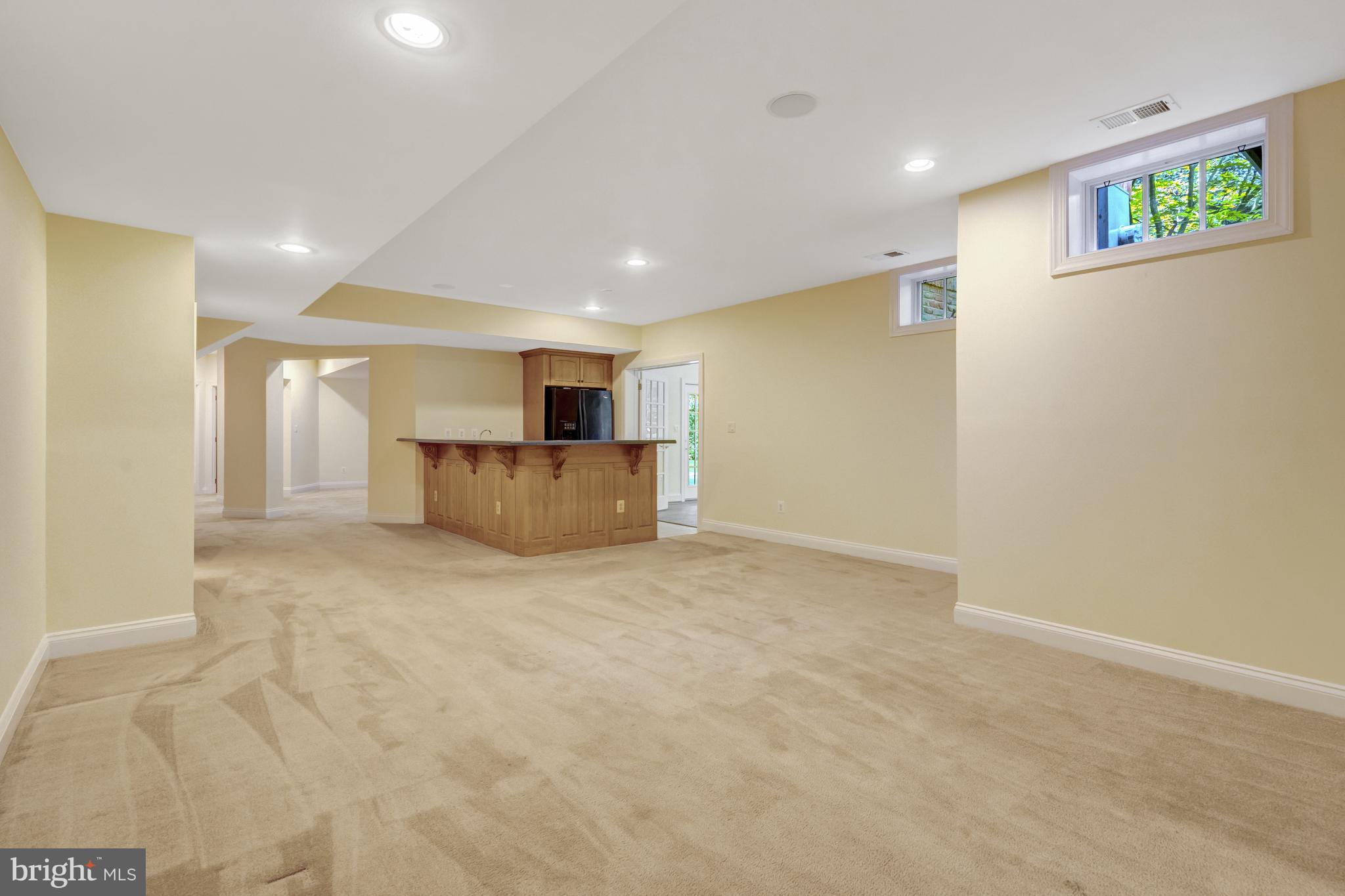 7811 Crownhurst Ct