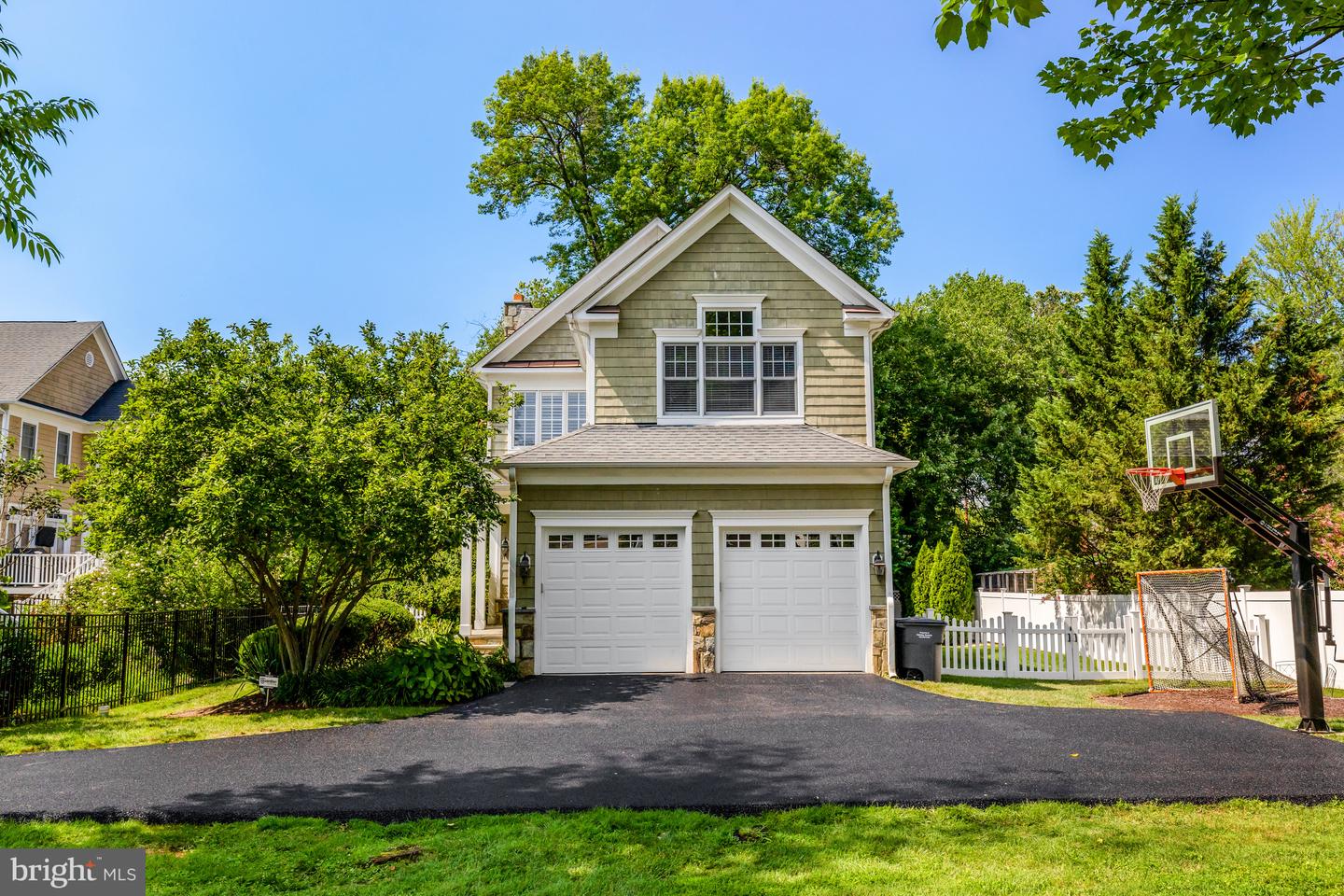 1519 Pathfinder Ln