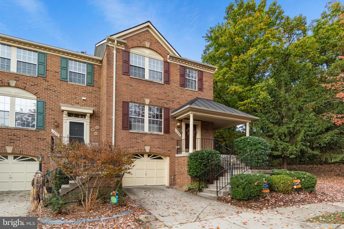 1468 PARK GARDEN LN