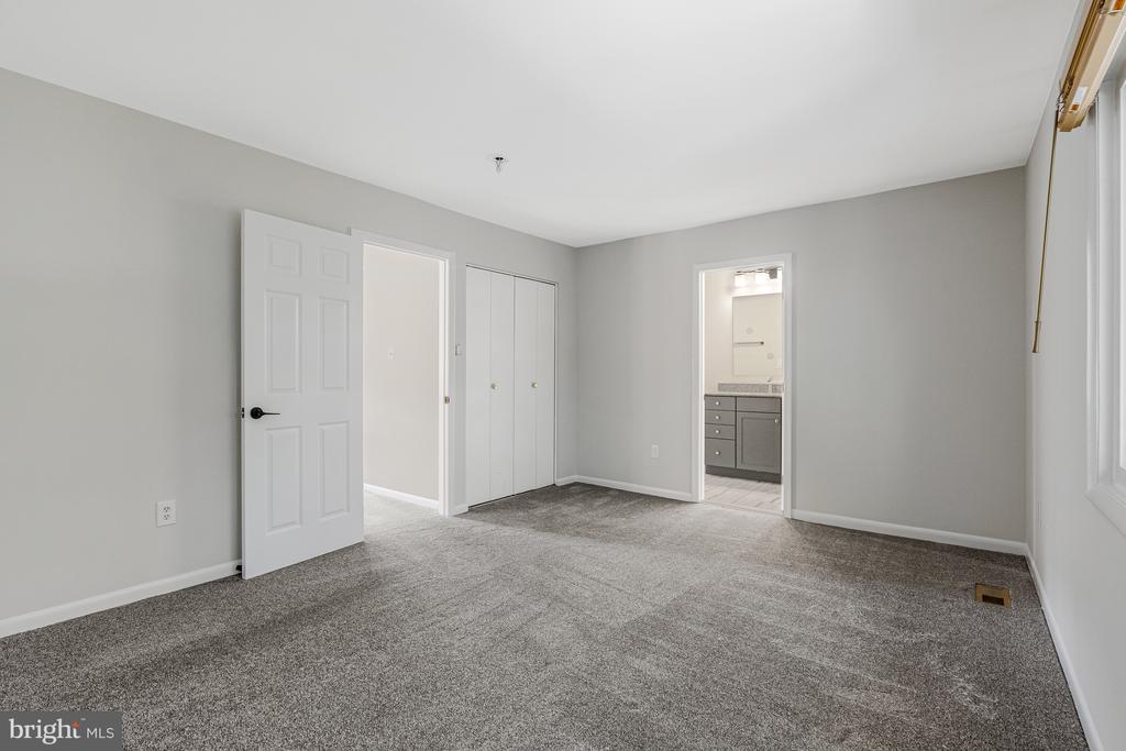3007 MISSION SQUARE DRIVE