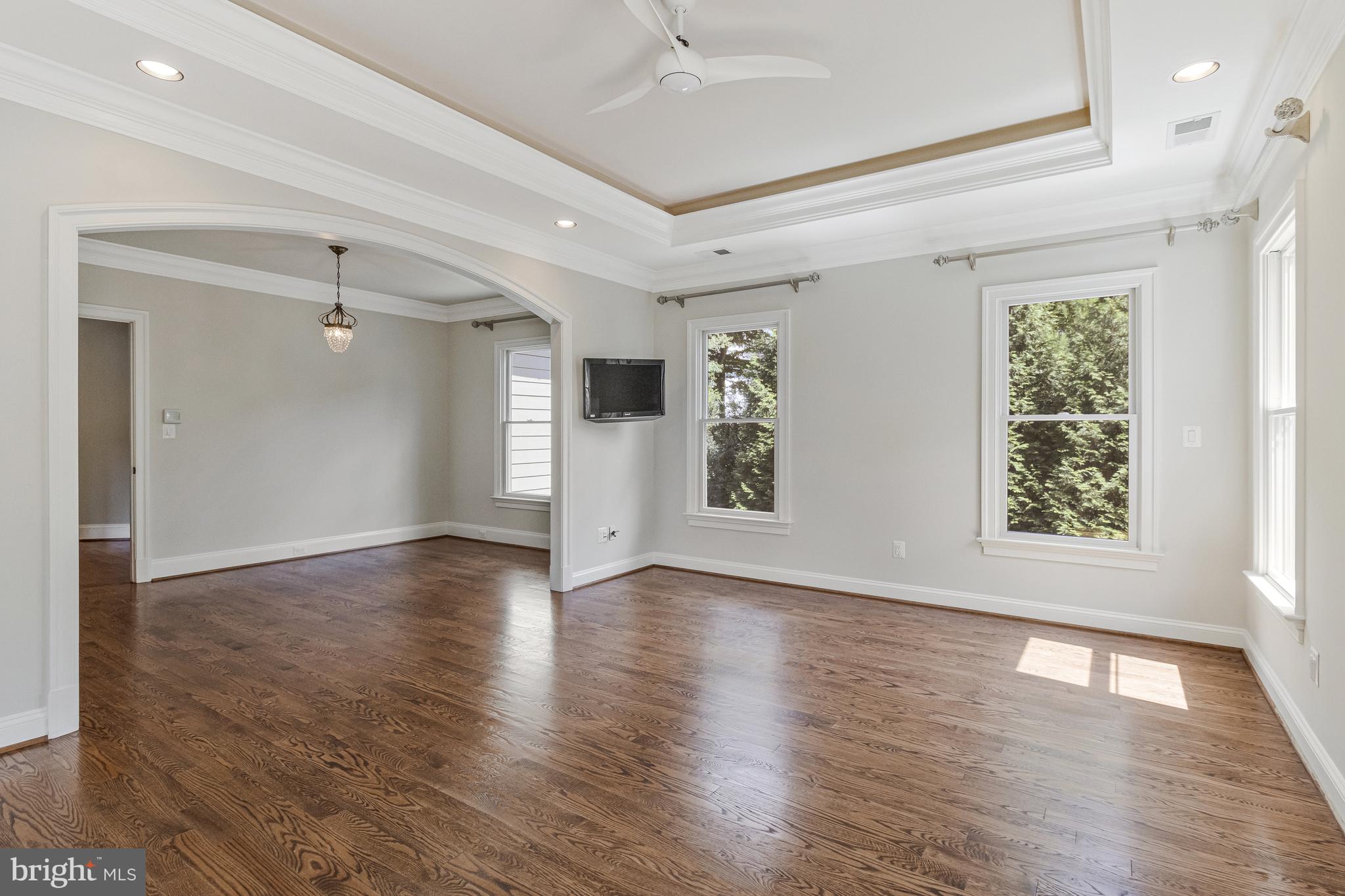 6031 CORLAND COURT