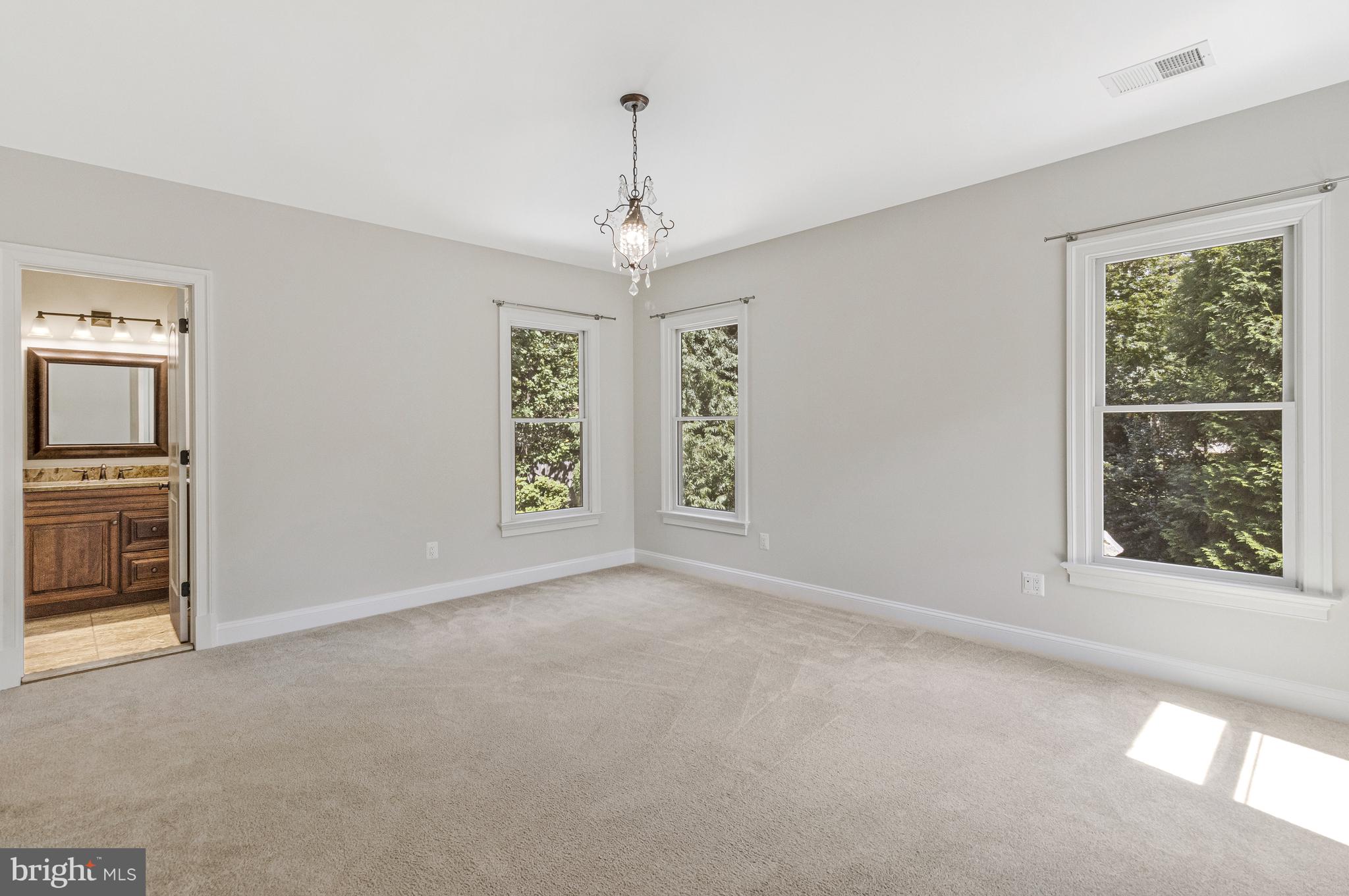 6031 CORLAND COURT