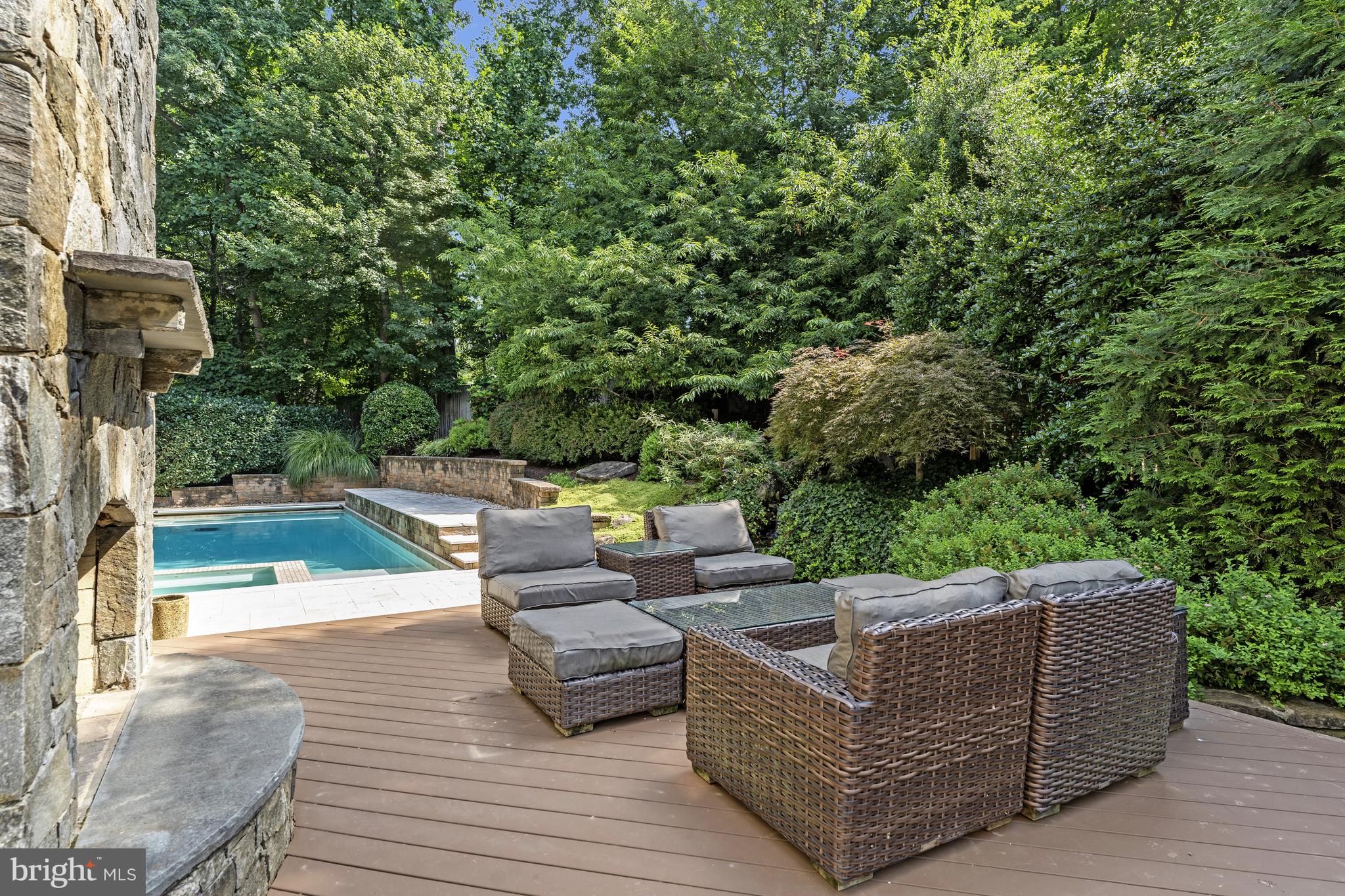 6031 CORLAND COURT