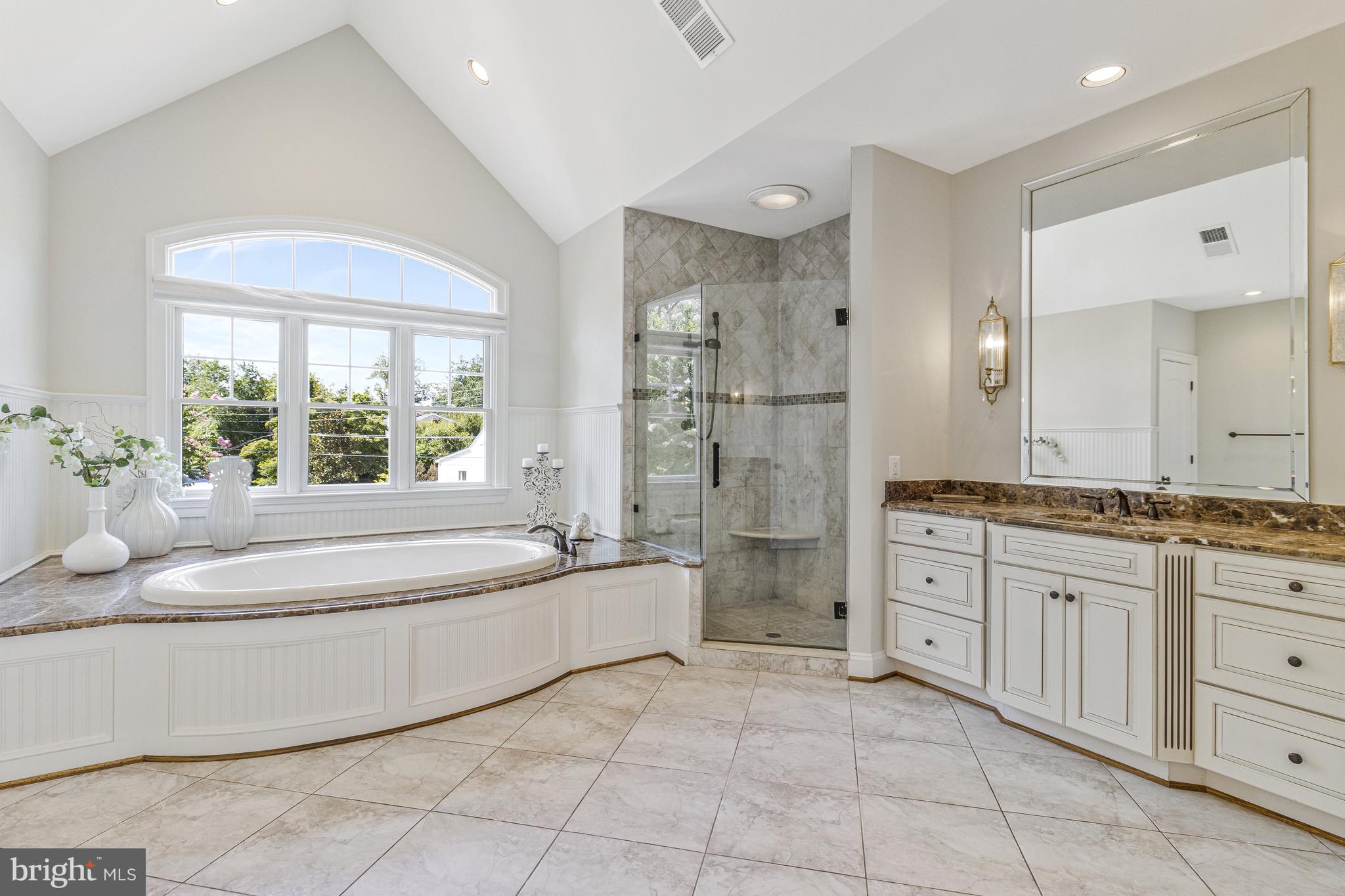 6031 CORLAND COURT