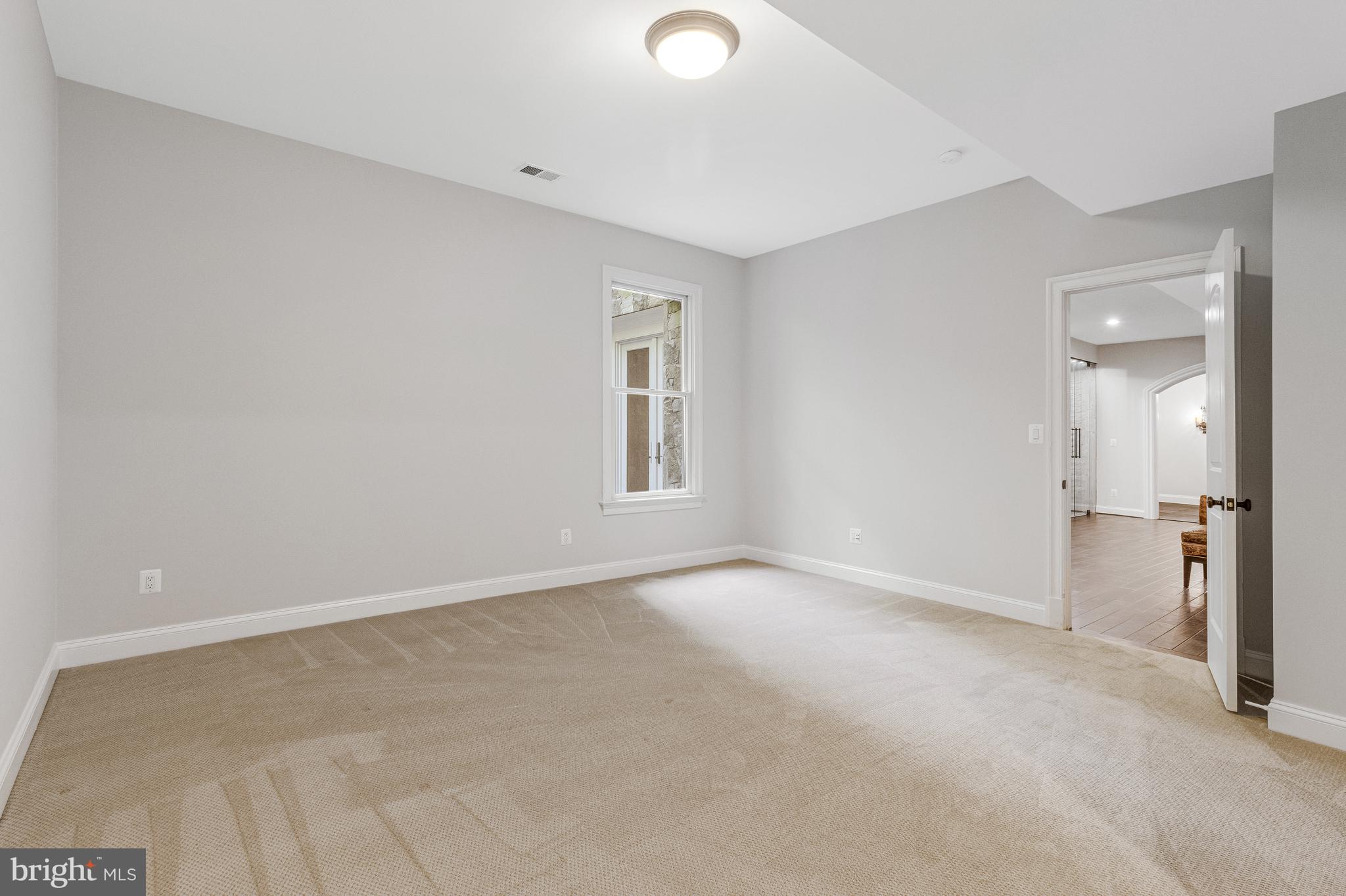 6031 CORLAND COURT