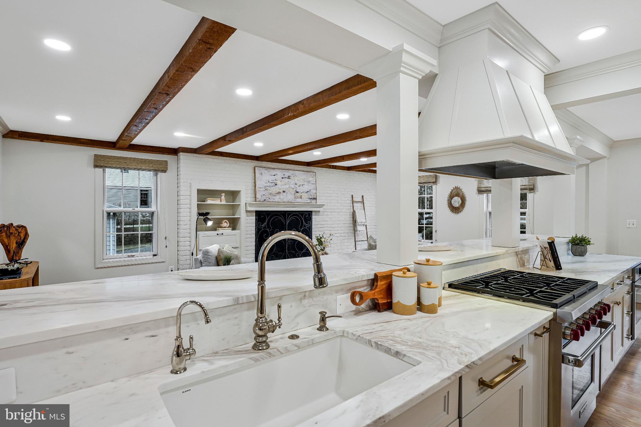 1120 BALLS HILL ROAD