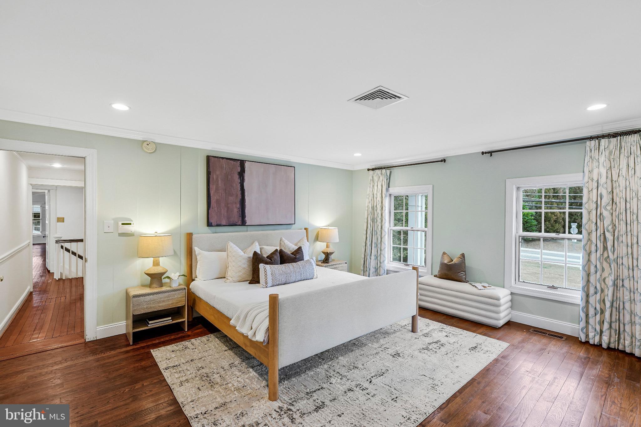 1120 BALLS HILL ROAD