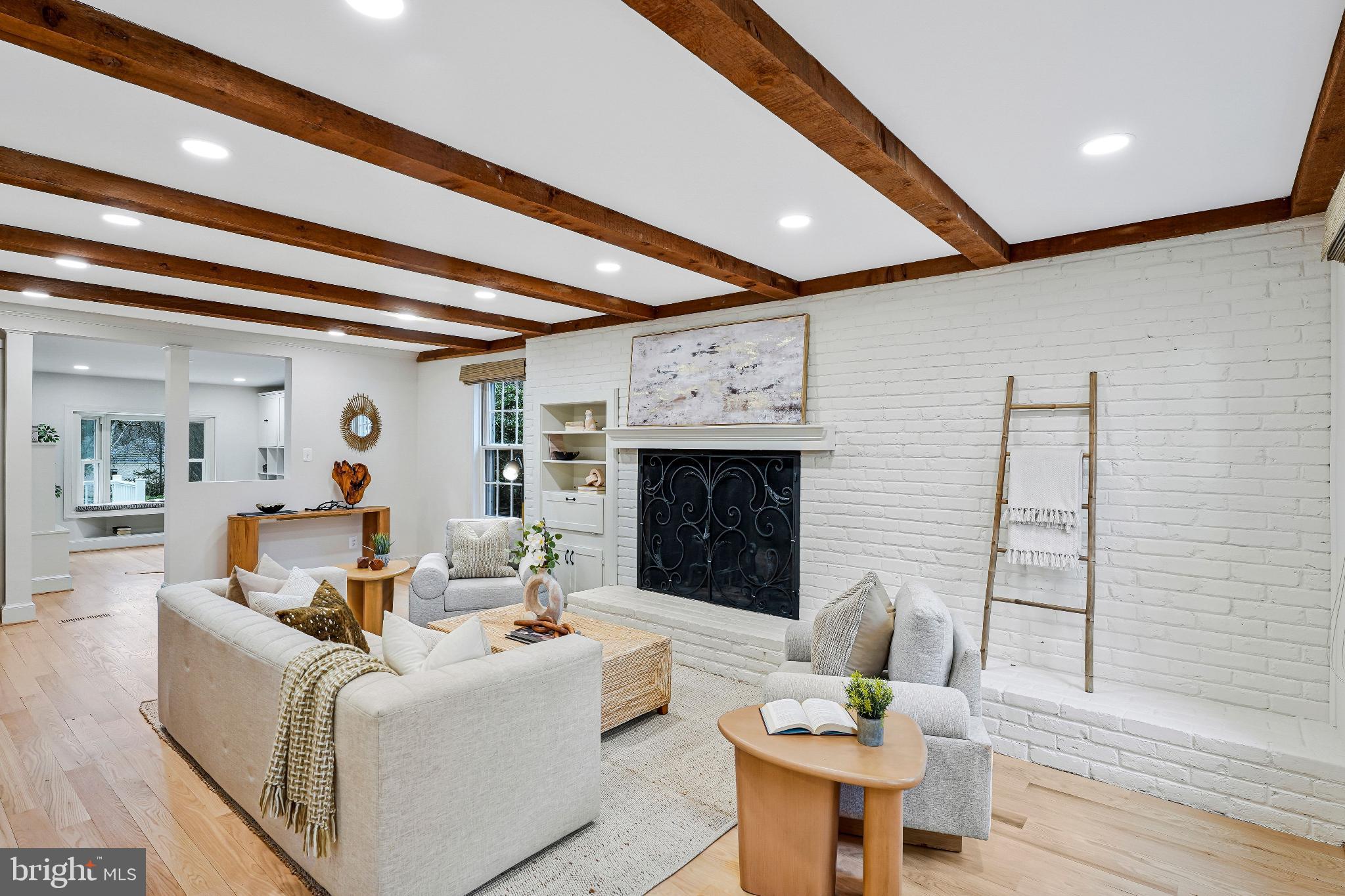 1120 BALLS HILL ROAD