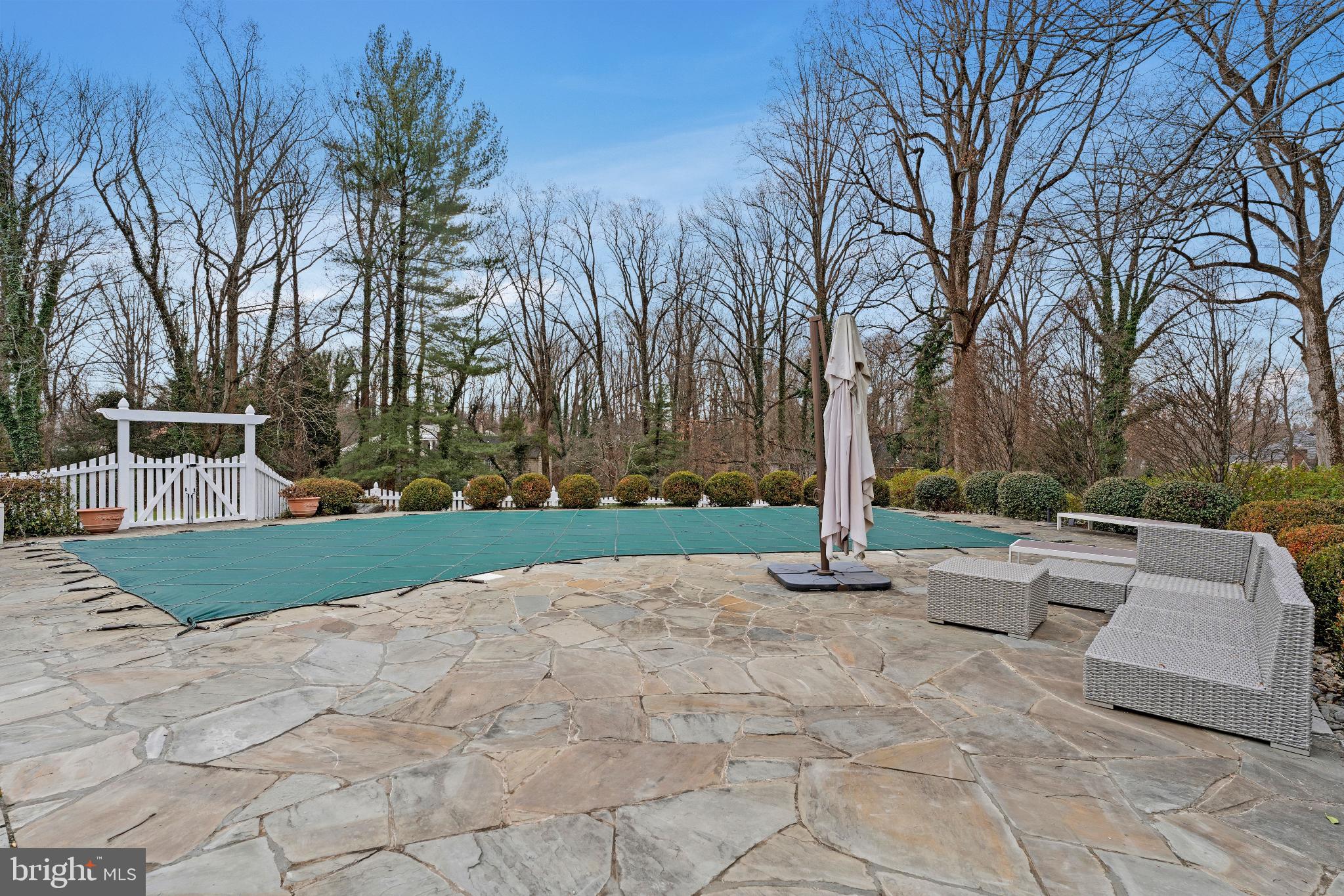 1120 BALLS HILL ROAD