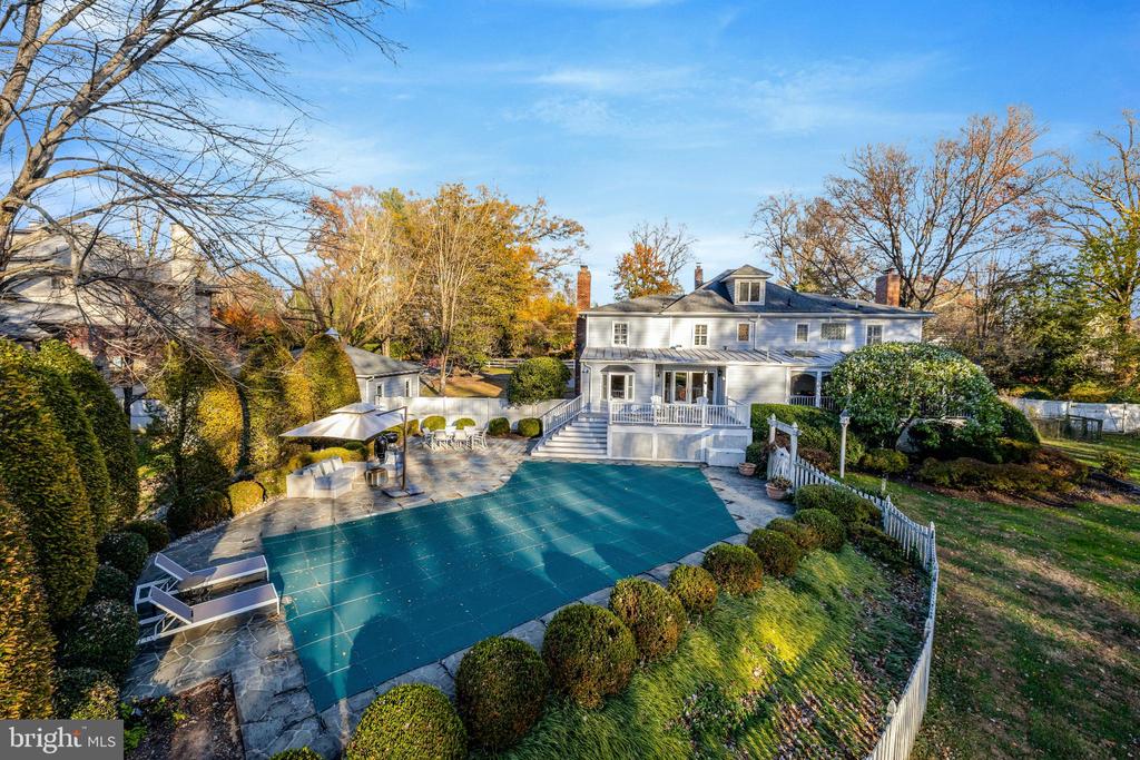 1120 BALLS HILL ROAD