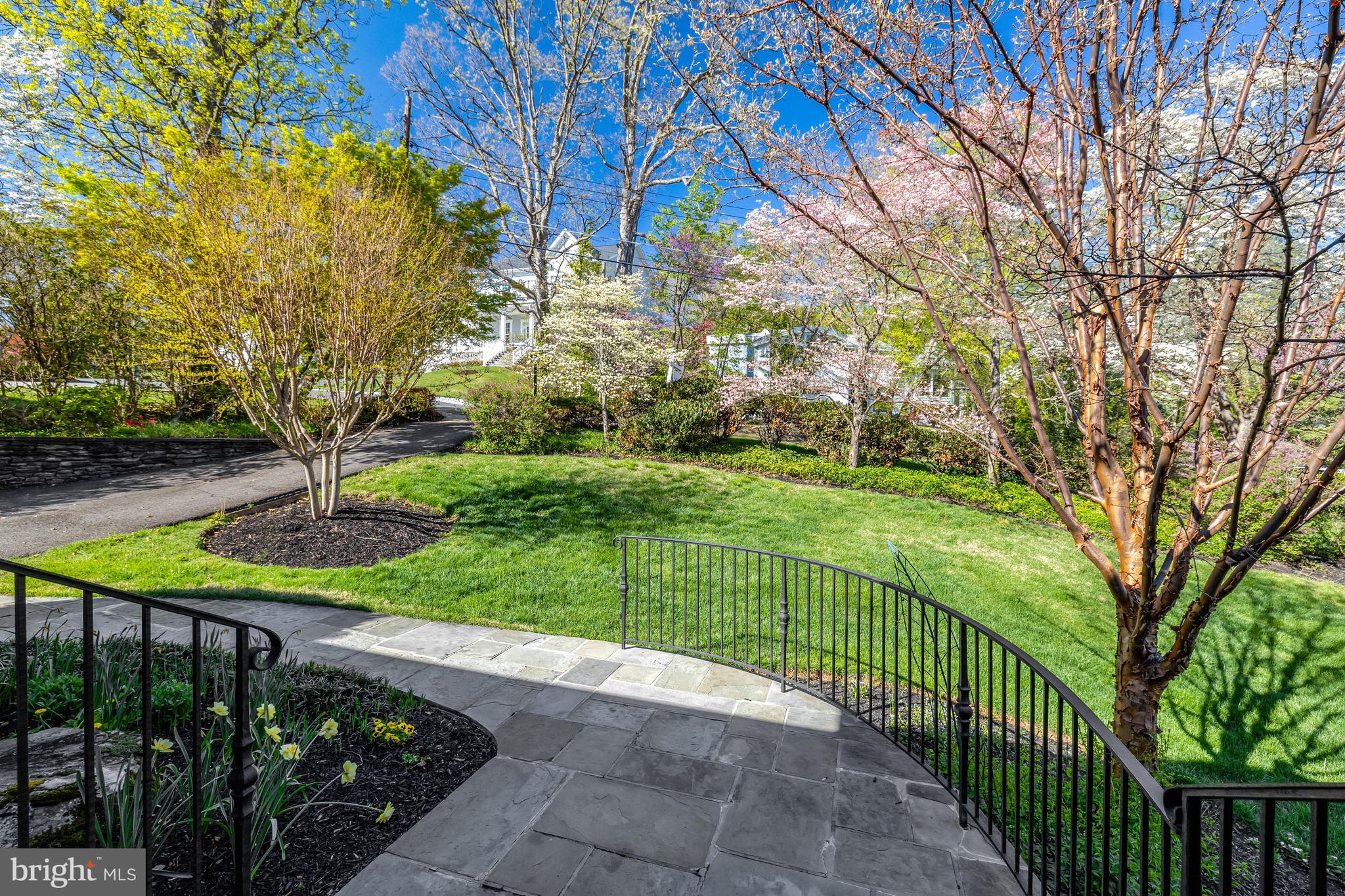 1432 WAGGAMAN CIRCLE