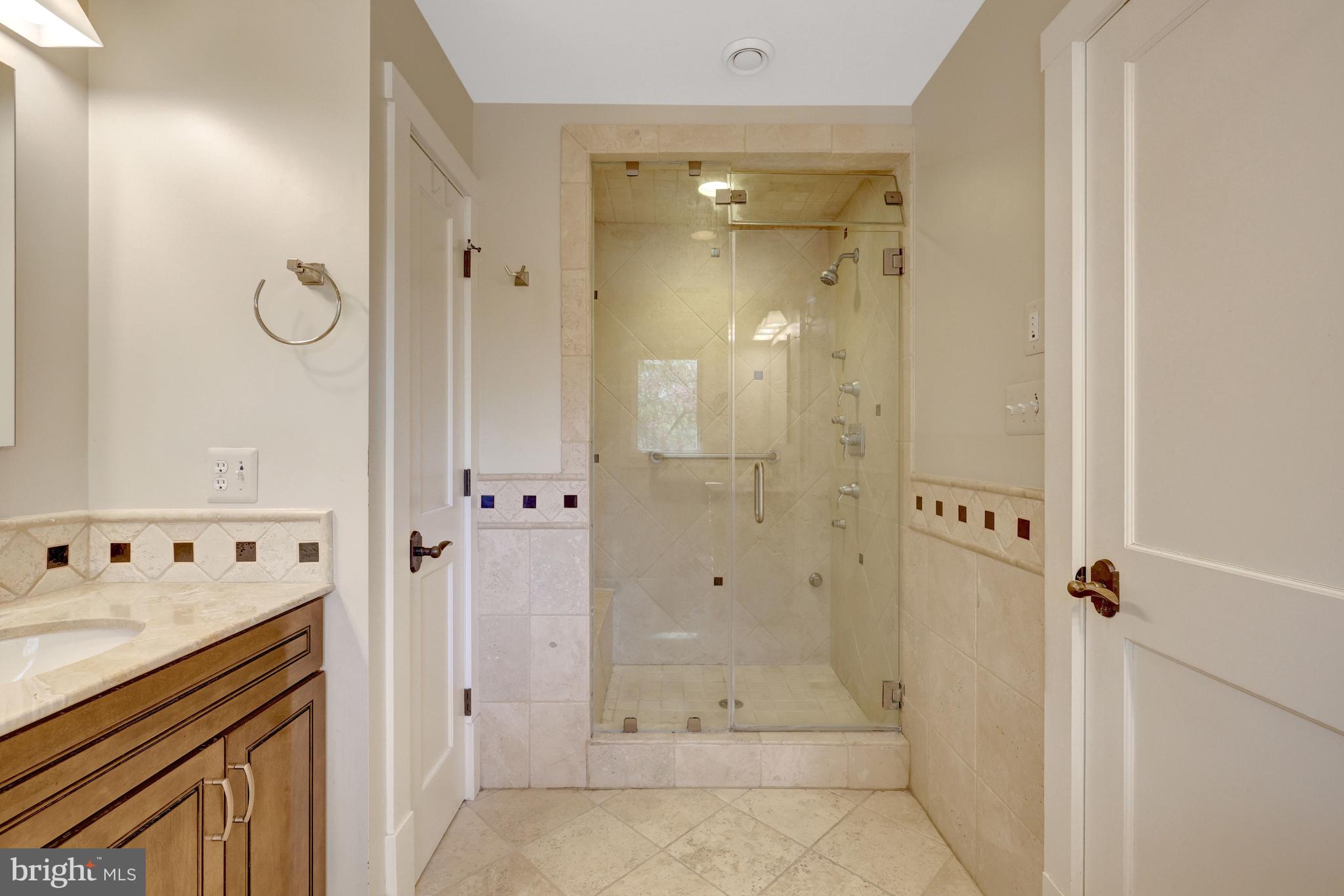 1432 WAGGAMAN CIRCLE