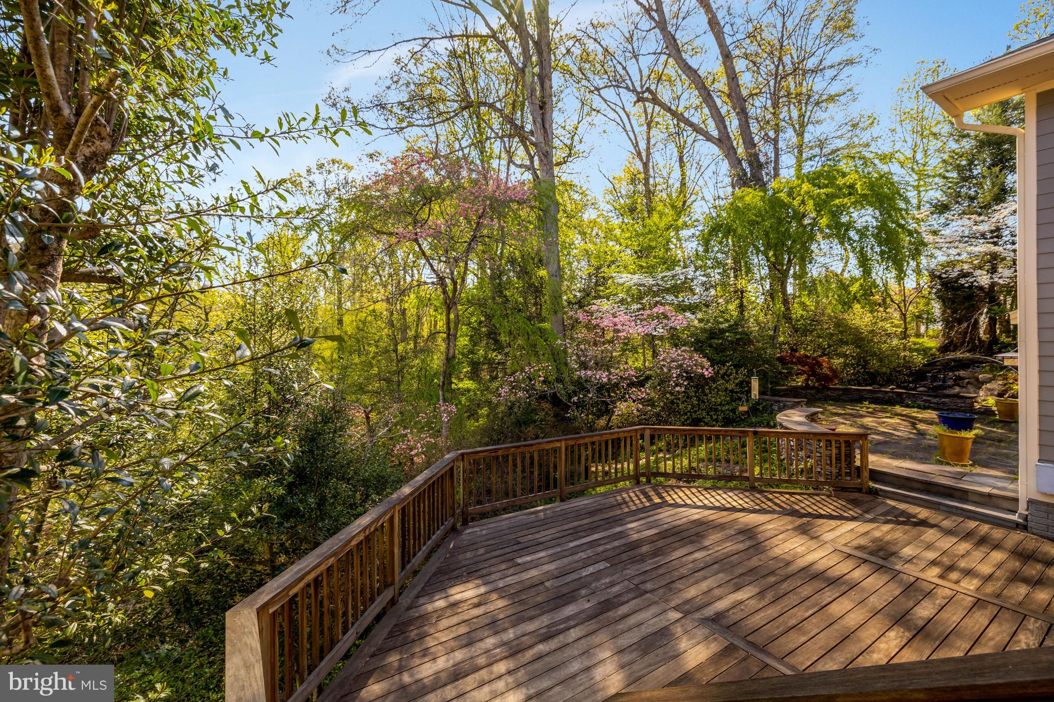 1432 WAGGAMAN CIRCLE