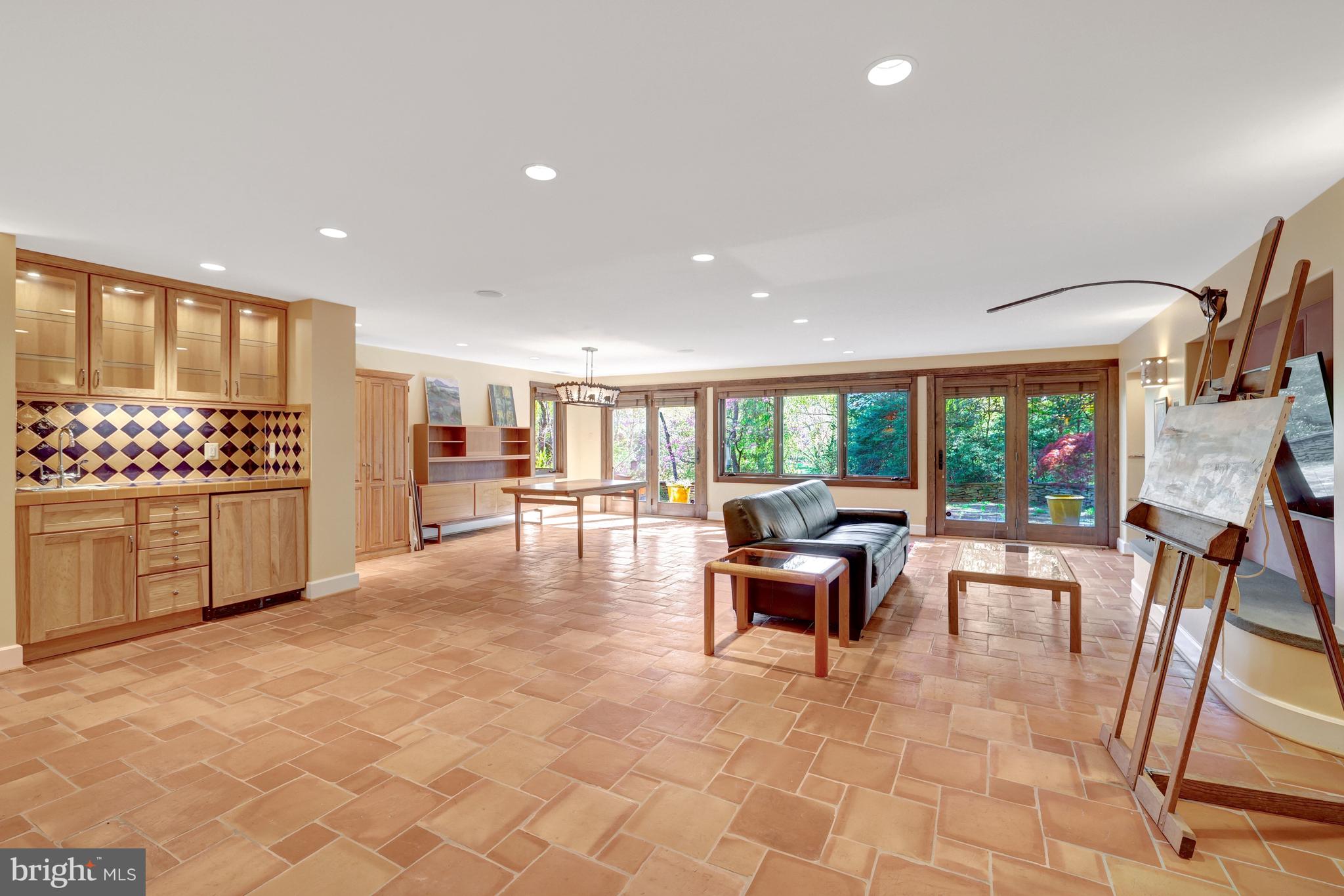 1432 WAGGAMAN CIRCLE