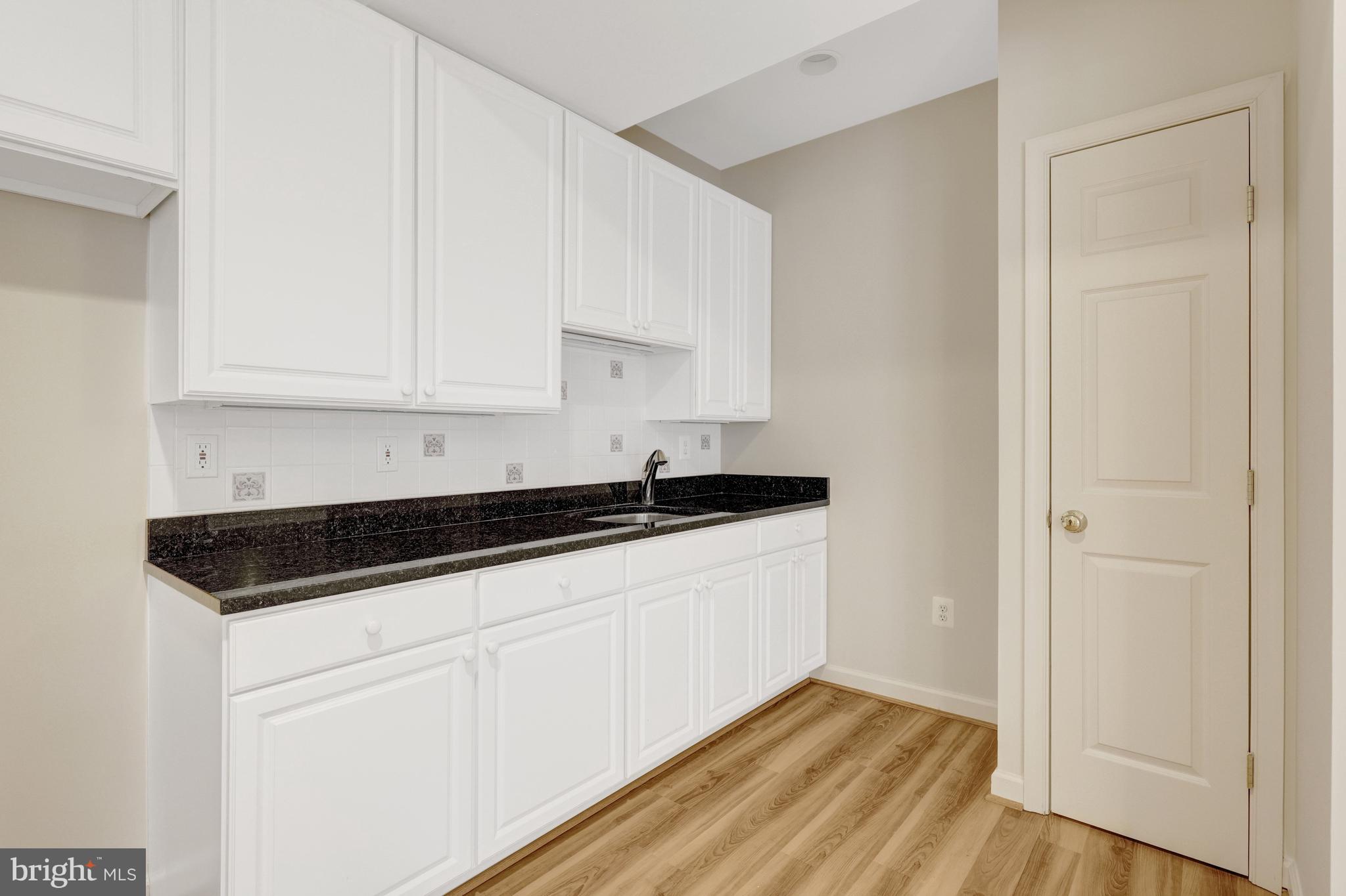 1295 GATESMEADOW WAY