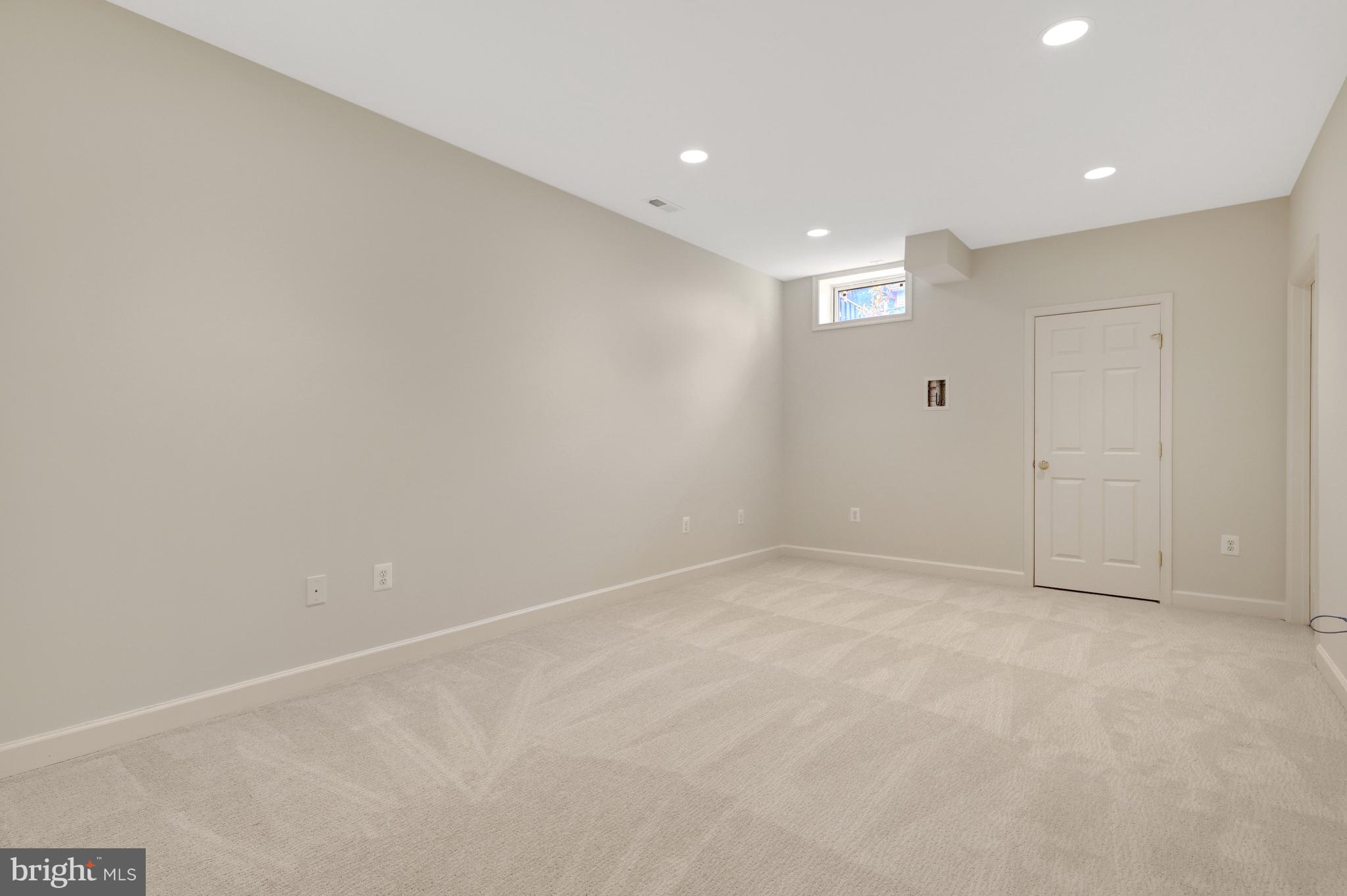 1295 GATESMEADOW WAY