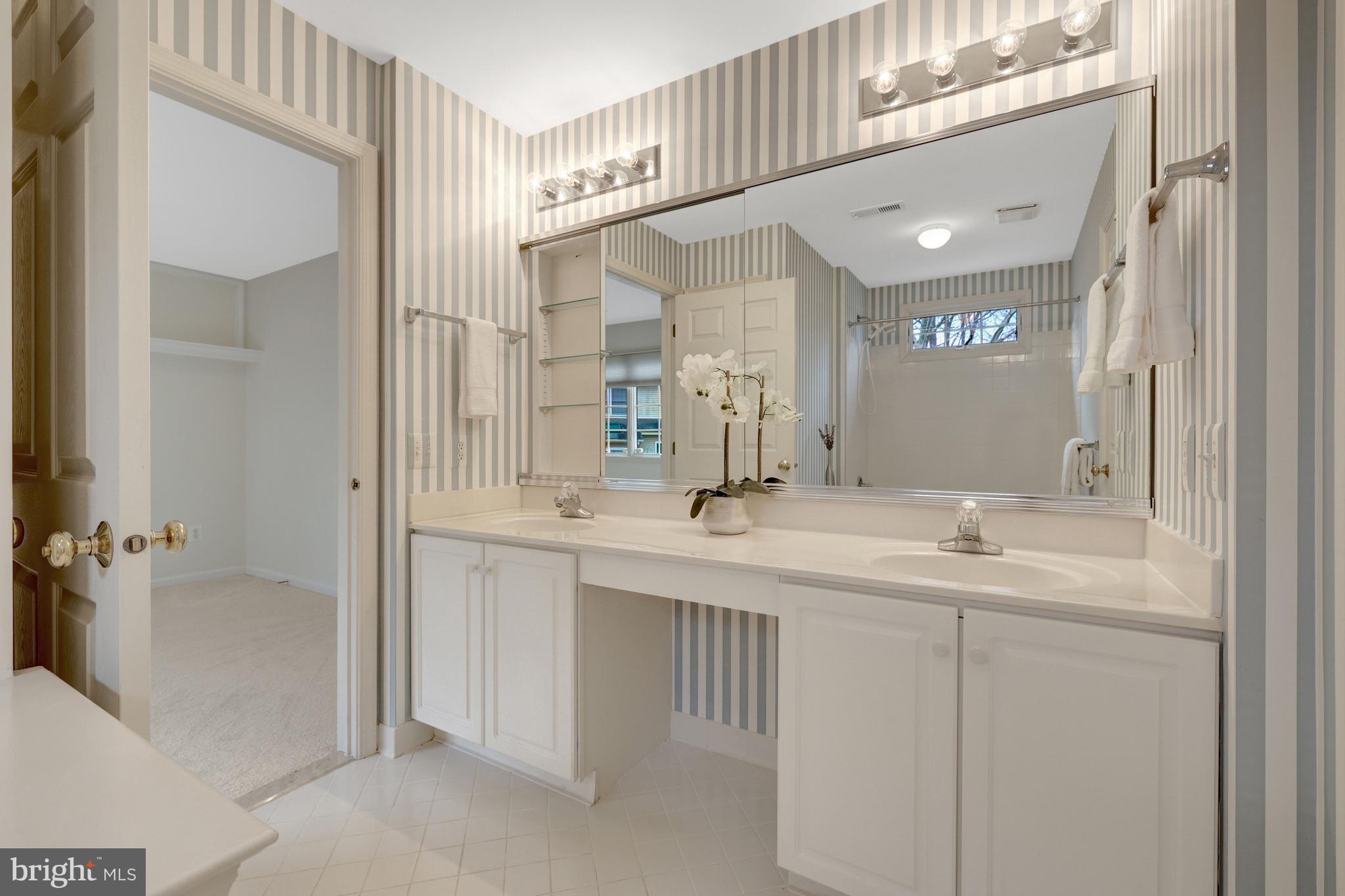 1295 GATESMEADOW WAY