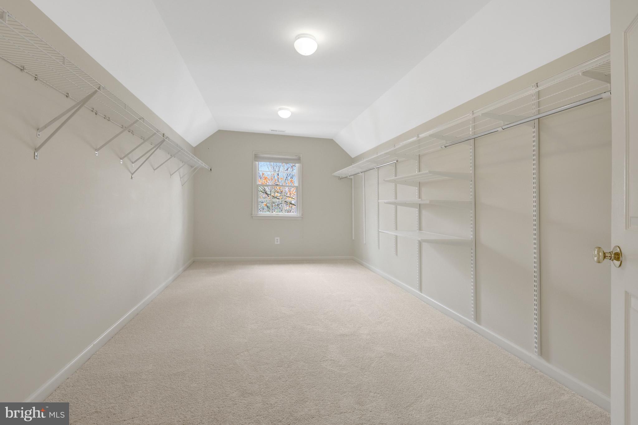 1295 GATESMEADOW WAY