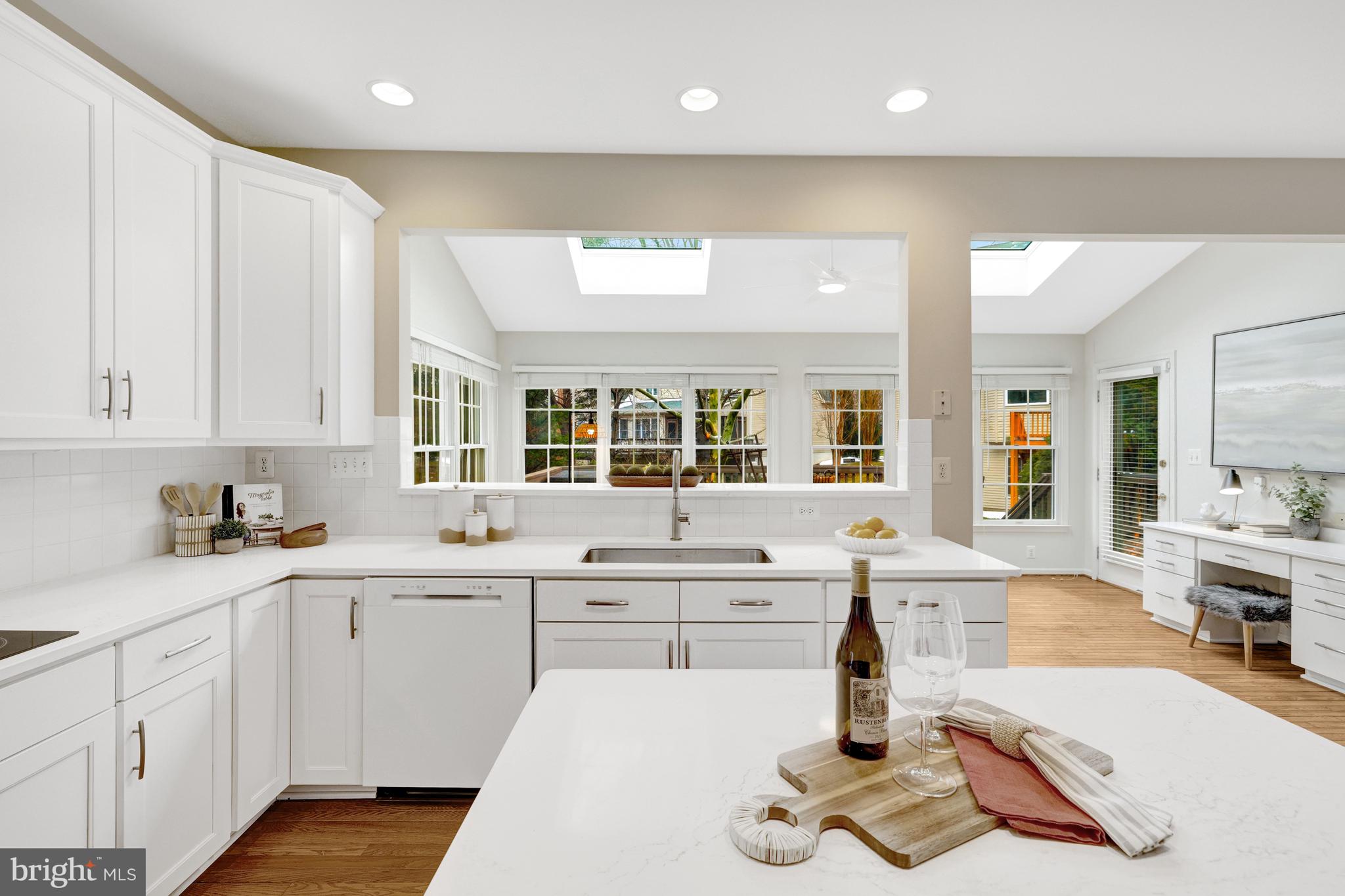 1295 GATESMEADOW WAY