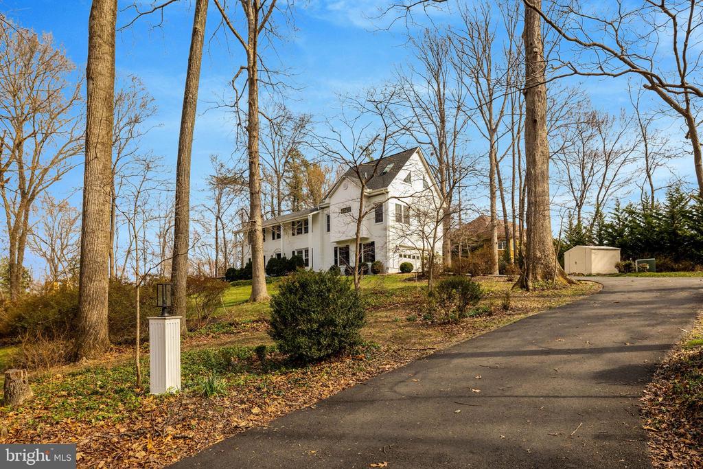 1108 BELLVIEW ROAD