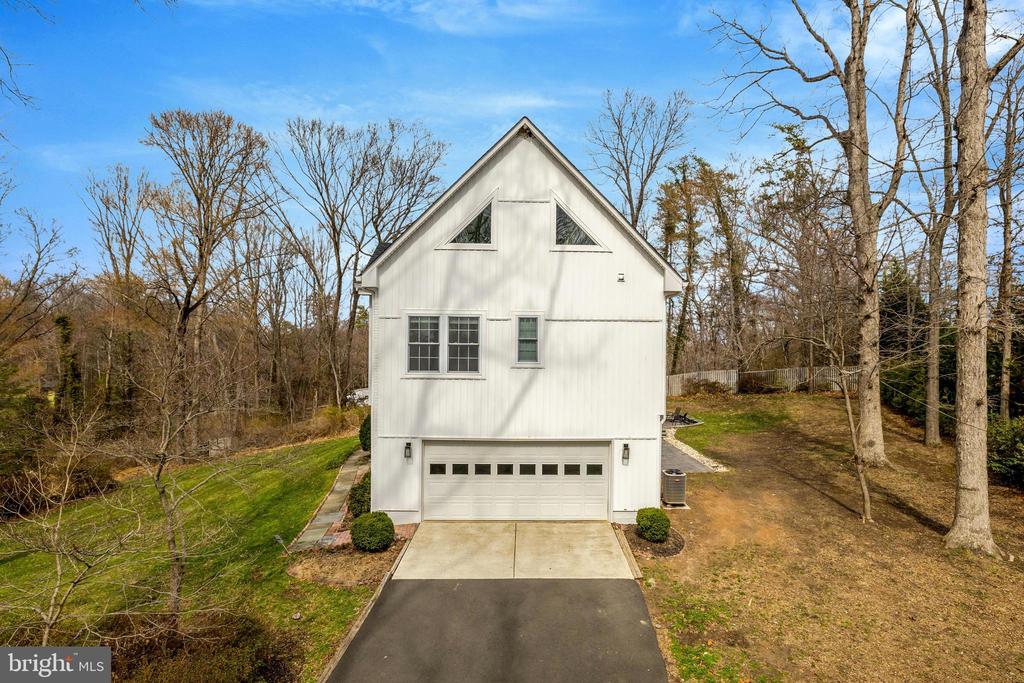 1108 BELLVIEW ROAD