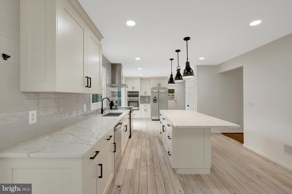 1108 BELLVIEW ROAD