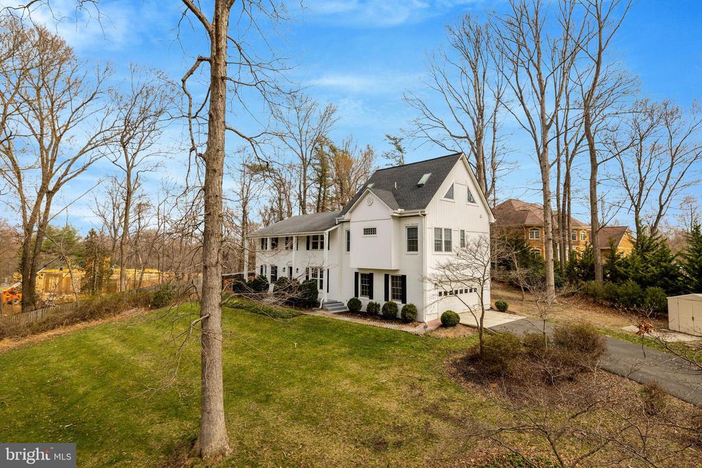 1108 BELLVIEW ROAD