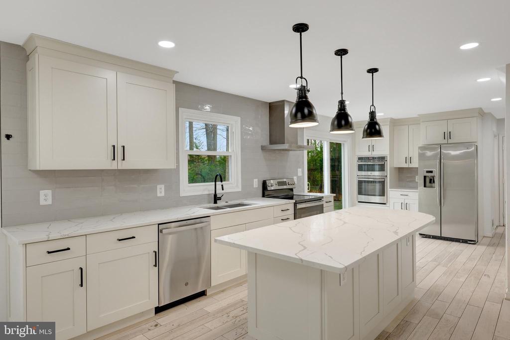 1108 BELLVIEW ROAD