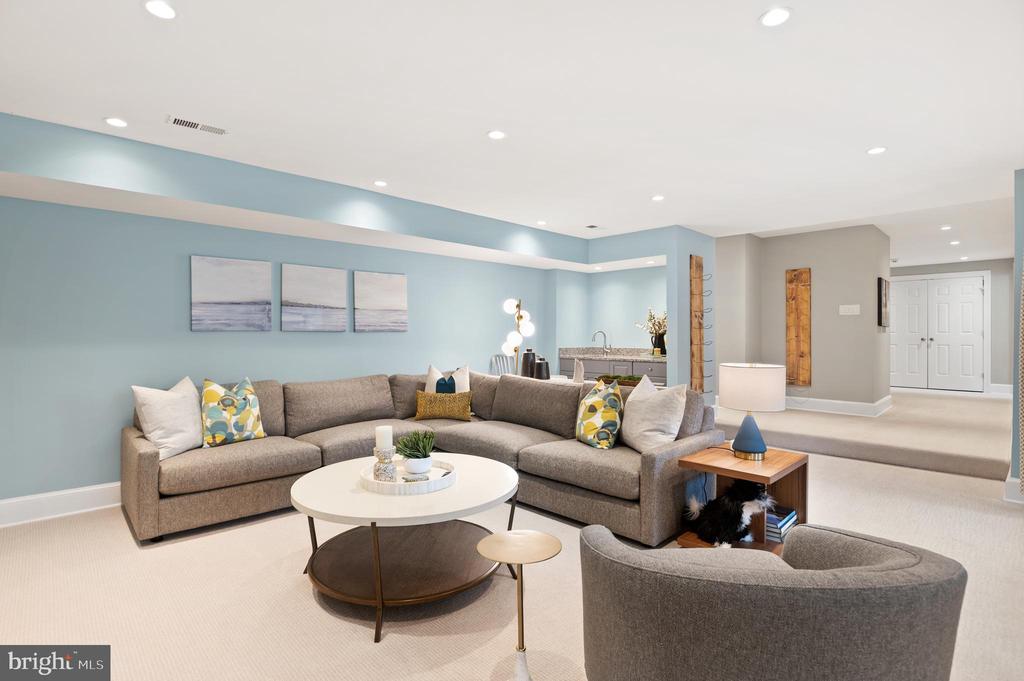 7009 SYMPHONY COURT
