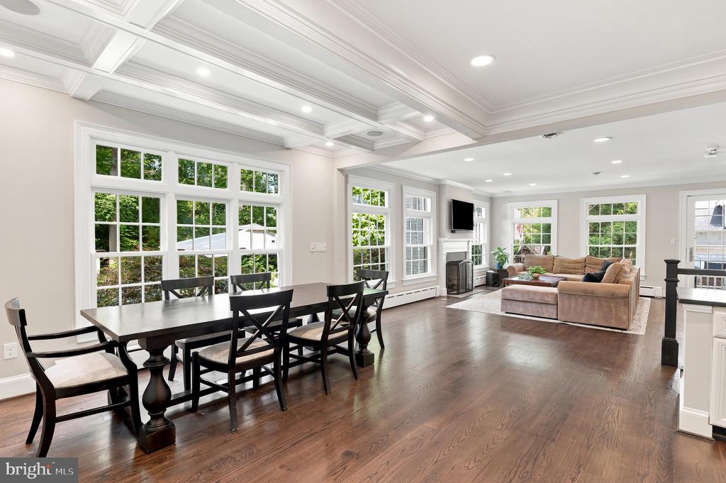1210 CORBIN COURT