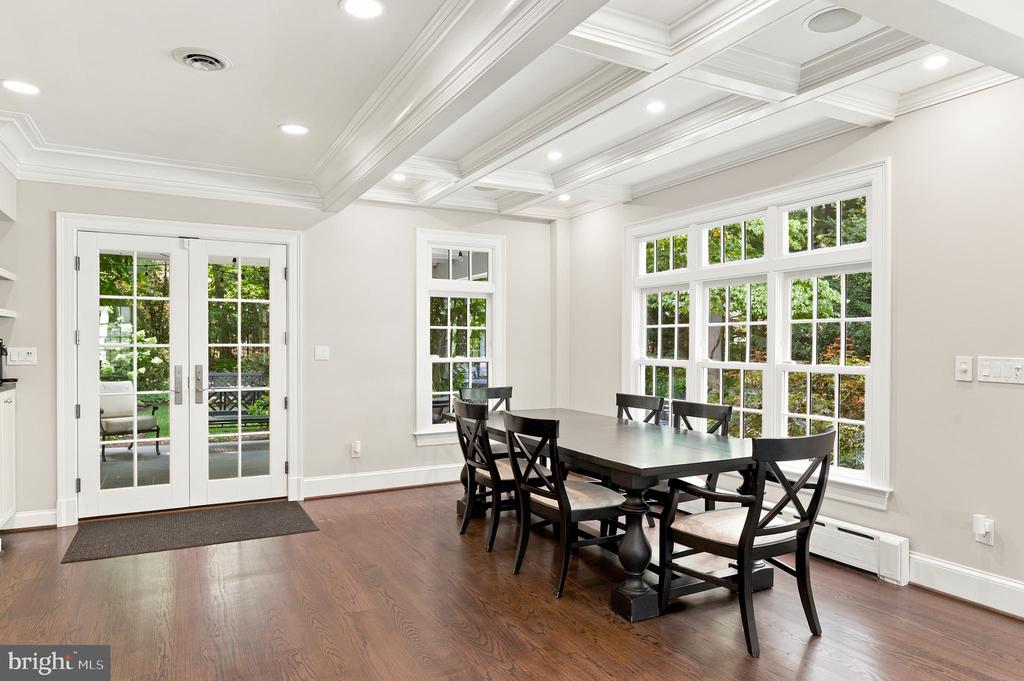 1210 CORBIN COURT