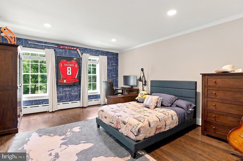 1210 CORBIN COURT