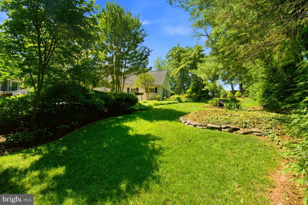 1322 TIMBERLY LANE