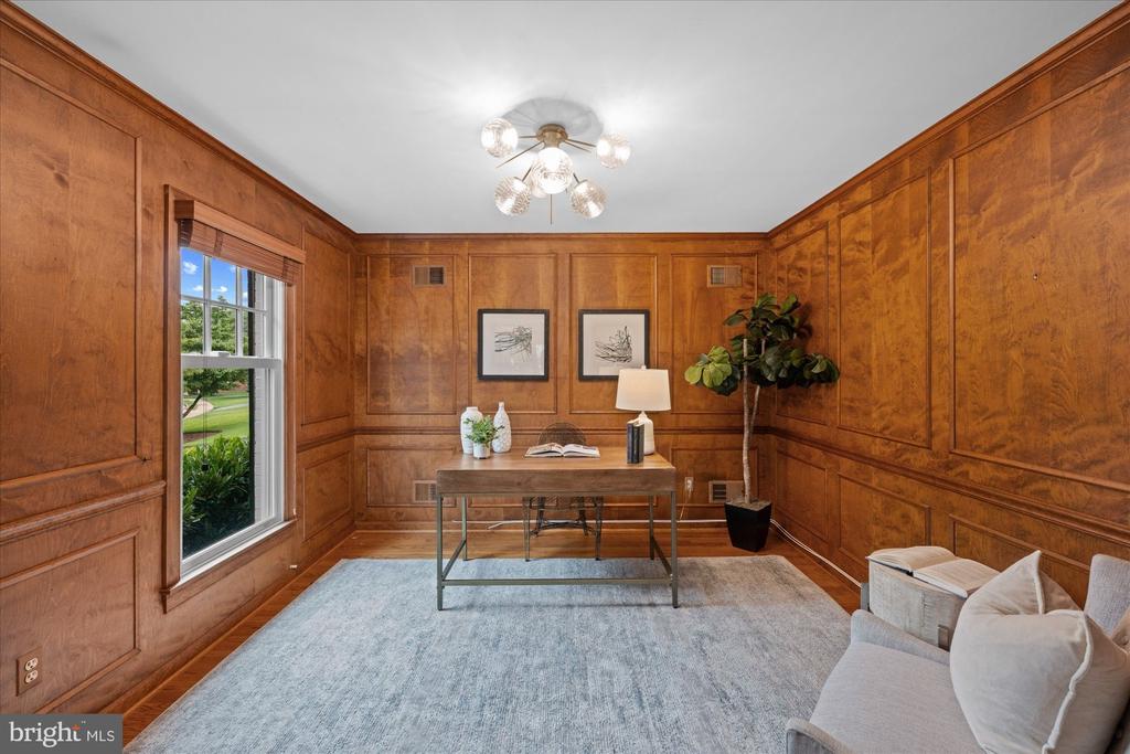1322 TIMBERLY LANE