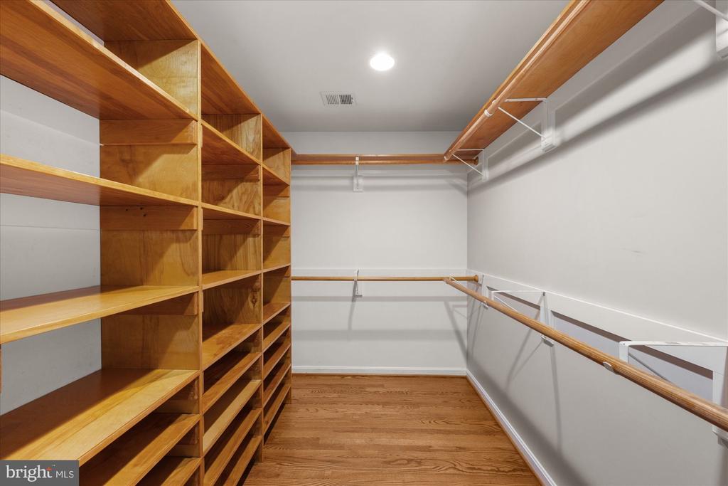 1322 TIMBERLY LANE