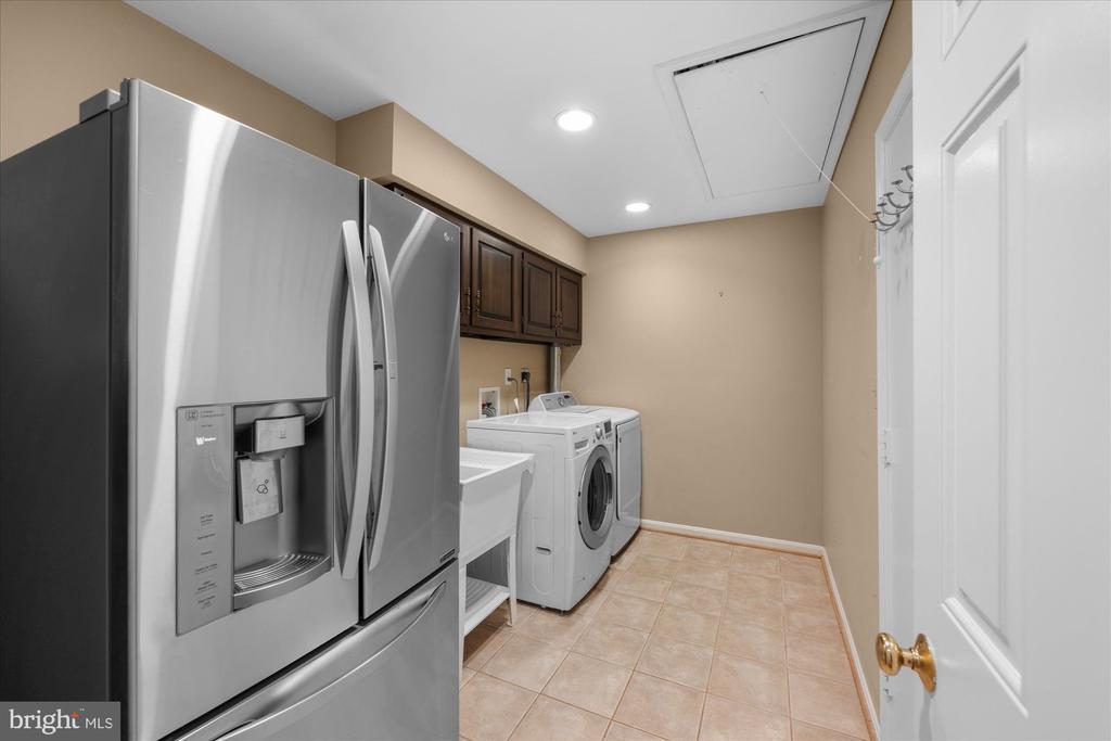 1322 TIMBERLY LANE