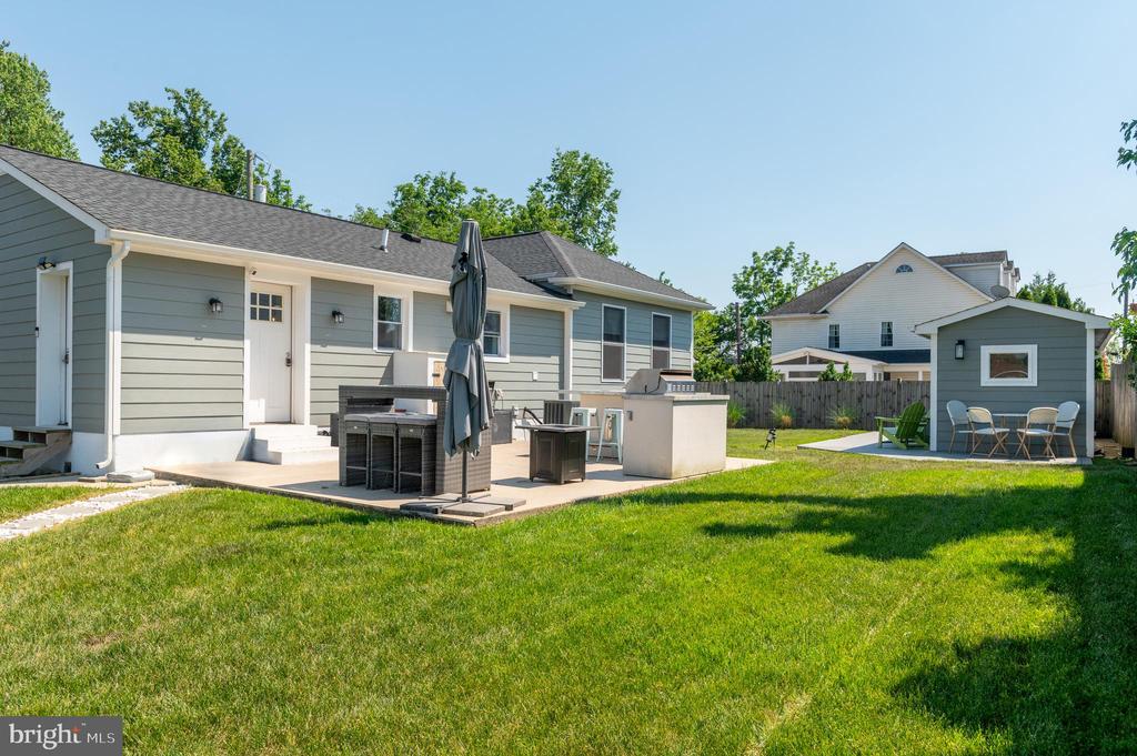 6632 CLEARVIEW DRIVE