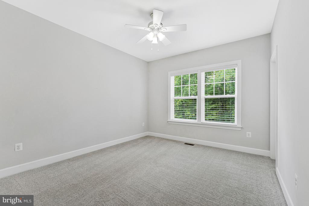 1302 SCOTTS RUN ROAD